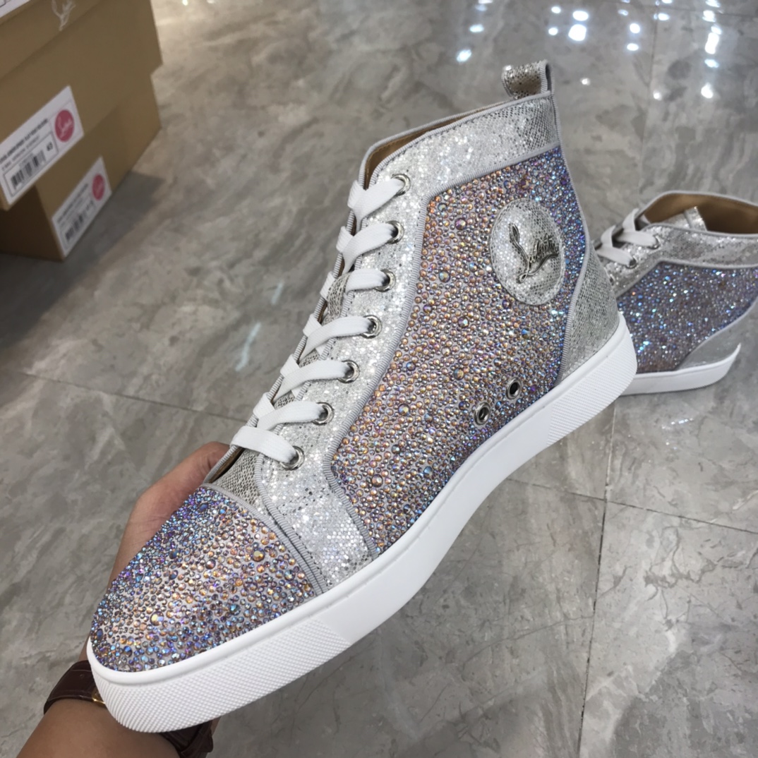 Christian Louboutin Louis Junior Spikes Orlato Flat Sneakers 19 - vstockx