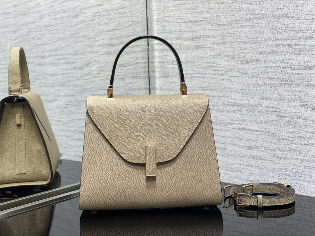 Handbag VALEXTRA size *'* - vstockx