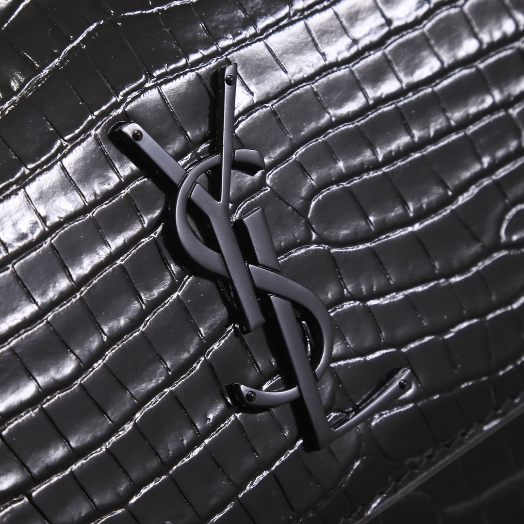 Handbags SAINT LAURENT 442906 size 22x8x16 cm - vstockx