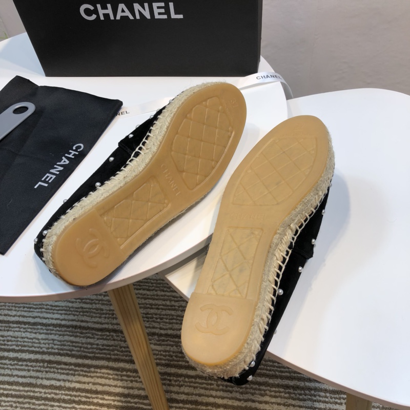 Chanel Loafers 44 - vstockx