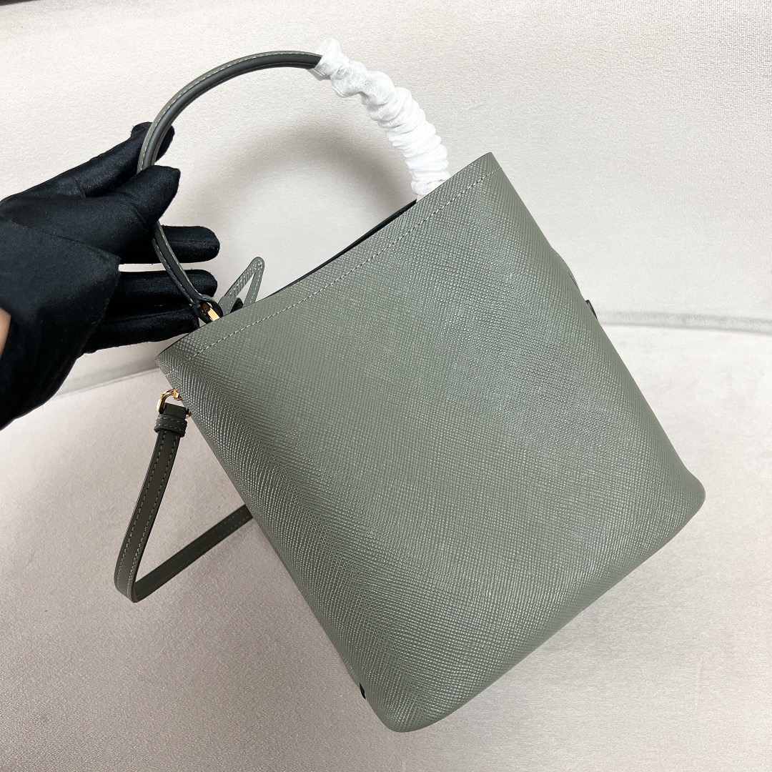 handbags prada 1BA212 22×23×13 - vstockx