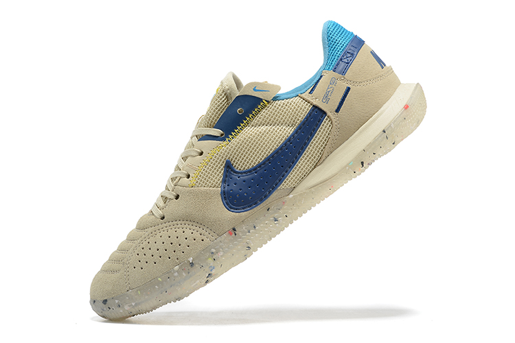 NK football shoes 37 - vstockx