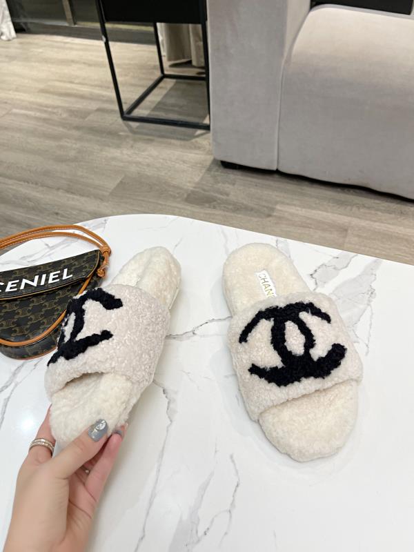 Chanel Slides 5 - vstockx