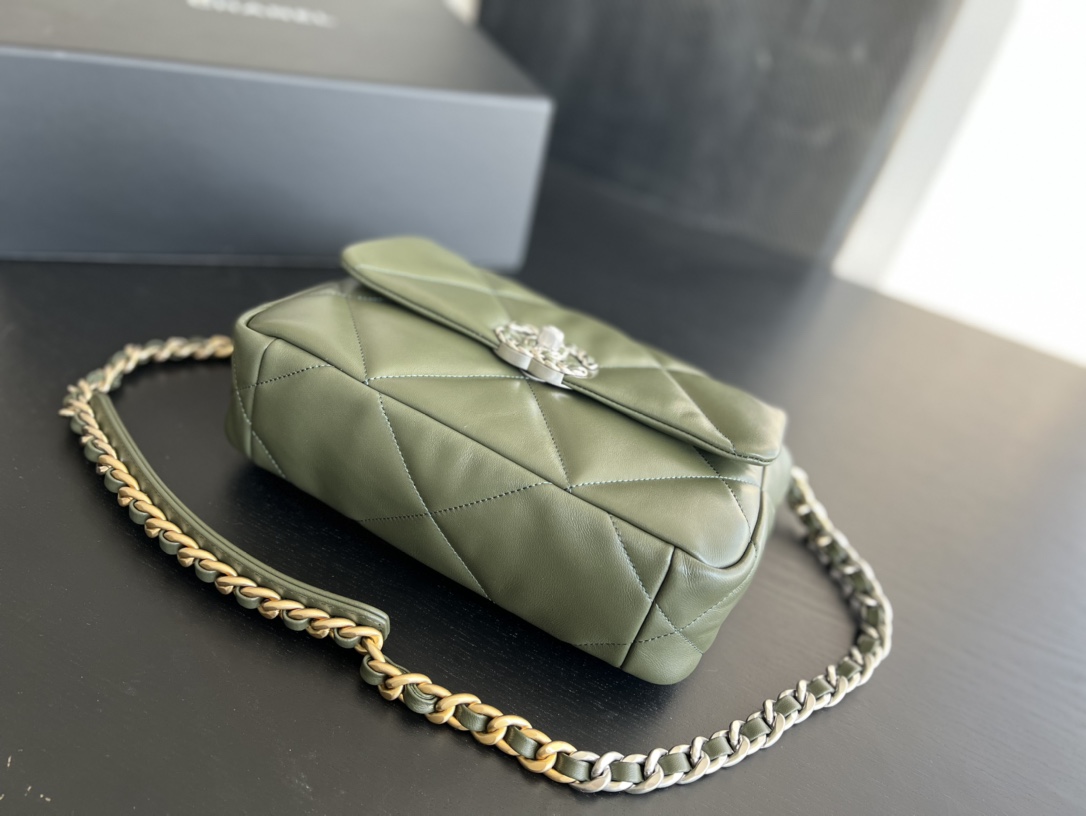 Handbag Chanel 1160 size 26cmx16cmx9 cm - vstockx