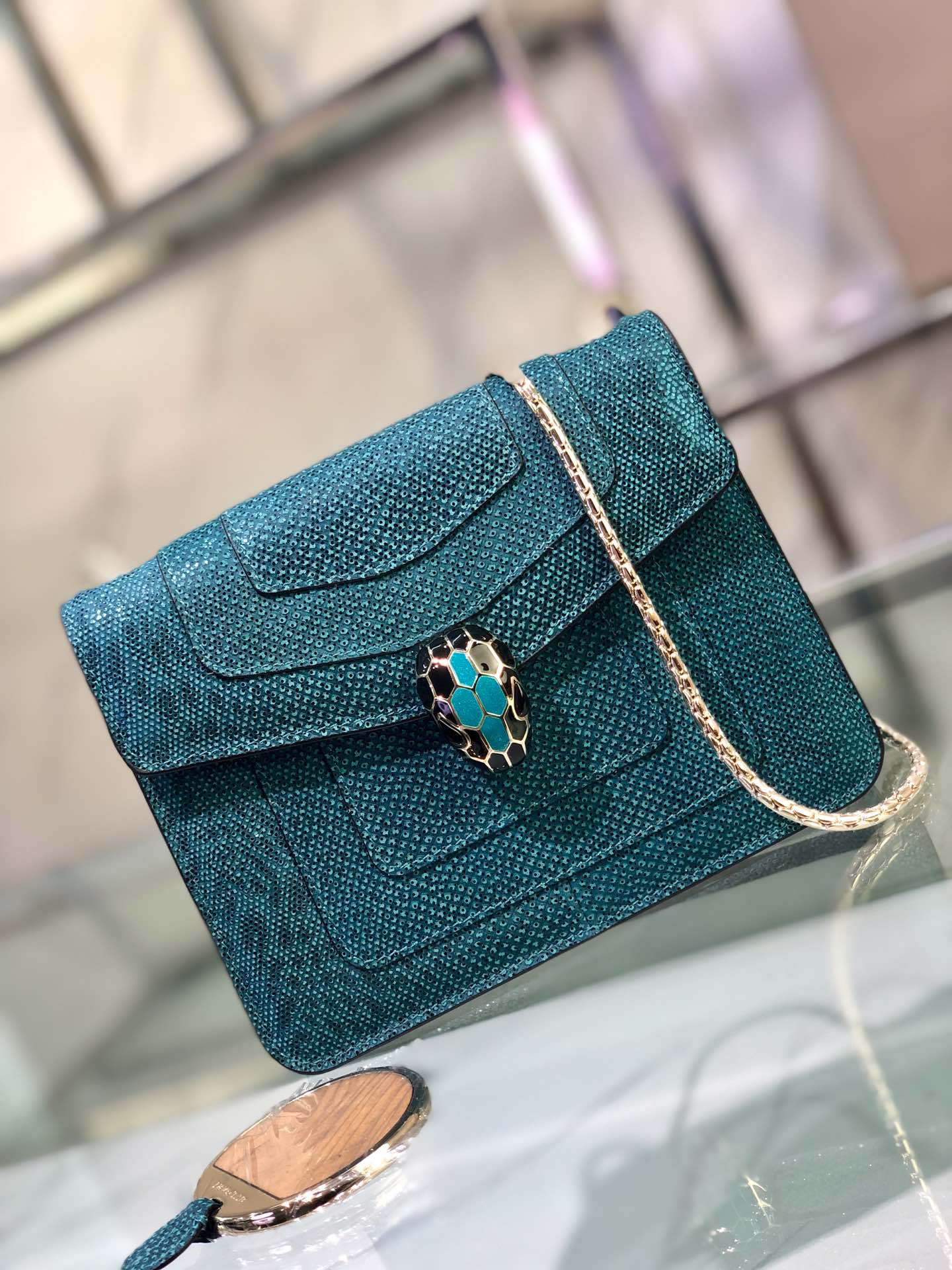 Handbags Bvlgari 35107 size:20*15*4 cm - vstockx
