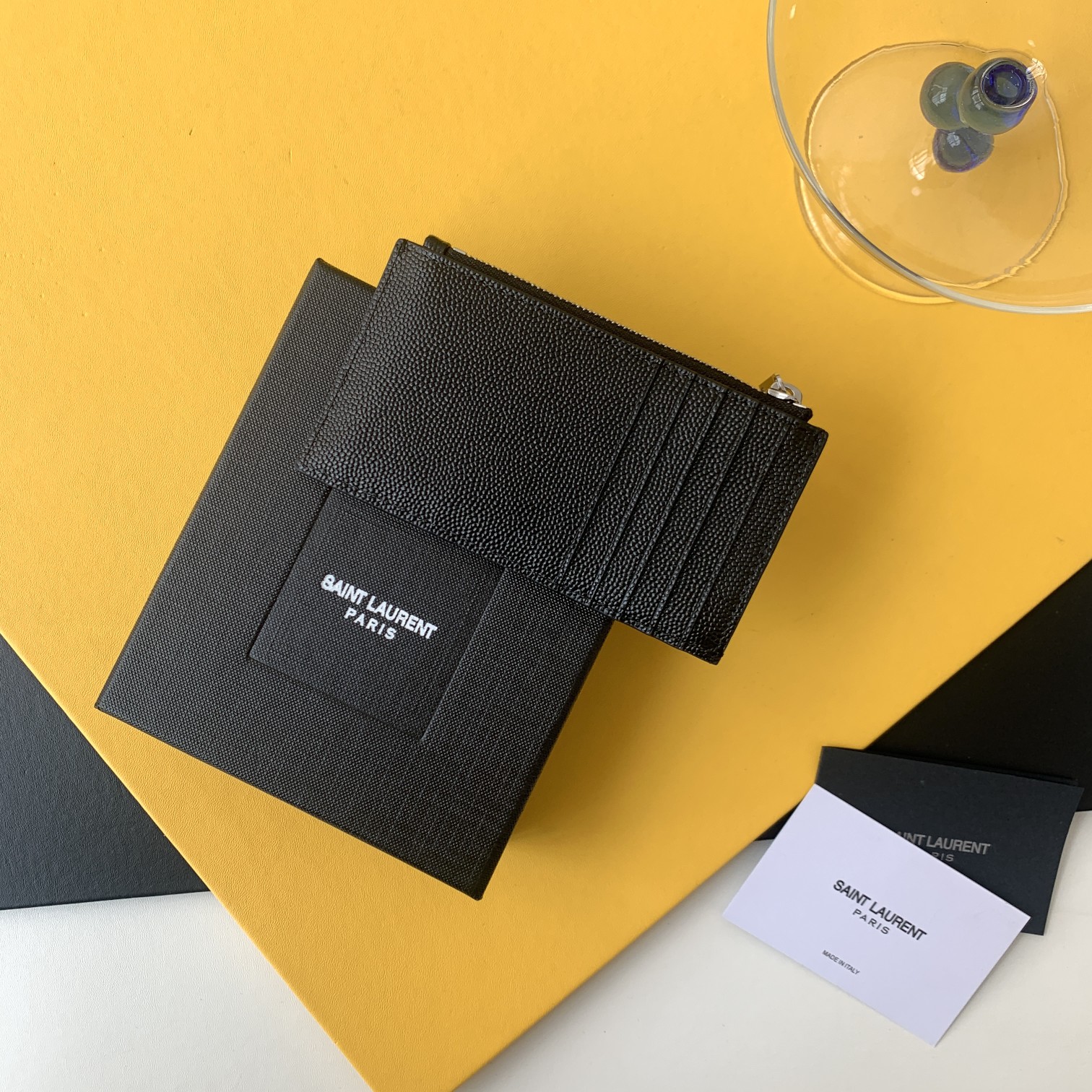 Handbags SAINT LAURENT 607915 size 13  8 cm - vstockx