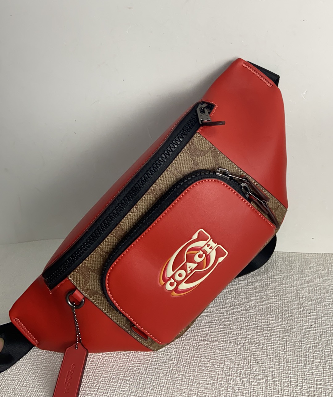 Handbags Coach cE552 size:30*12*4 - vstockx
