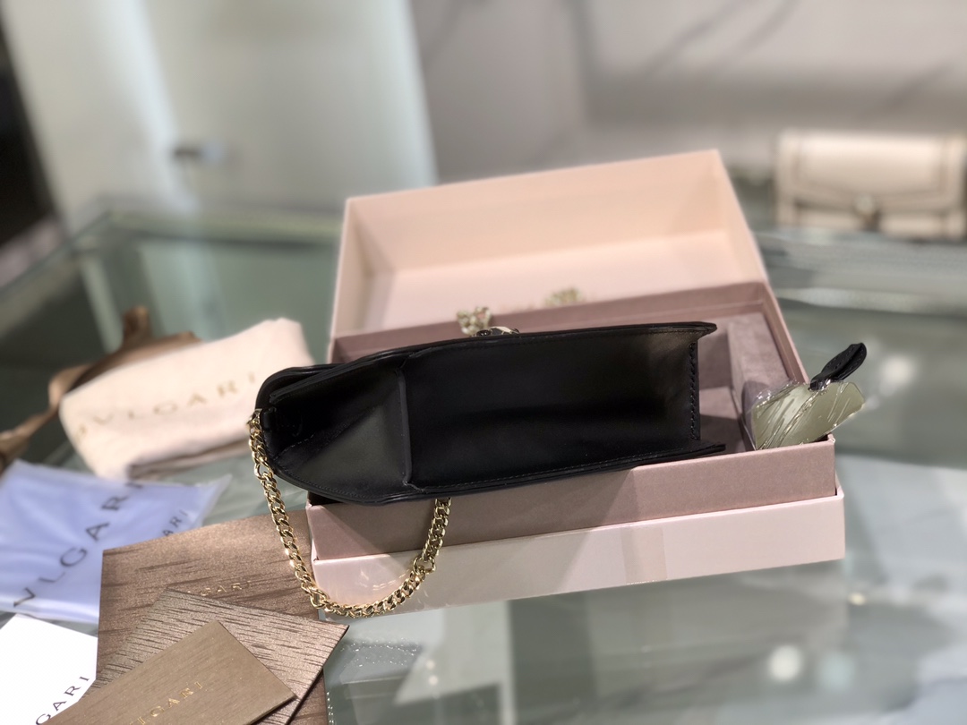 Handbags Bvlgari 288104 size:17.cm - vstockx