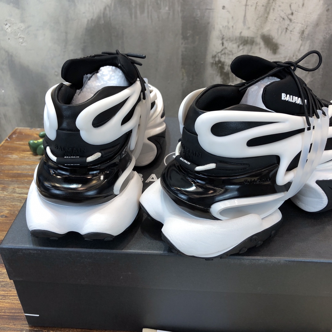 Balmain Unicorn Low-Top Black White - vstockx