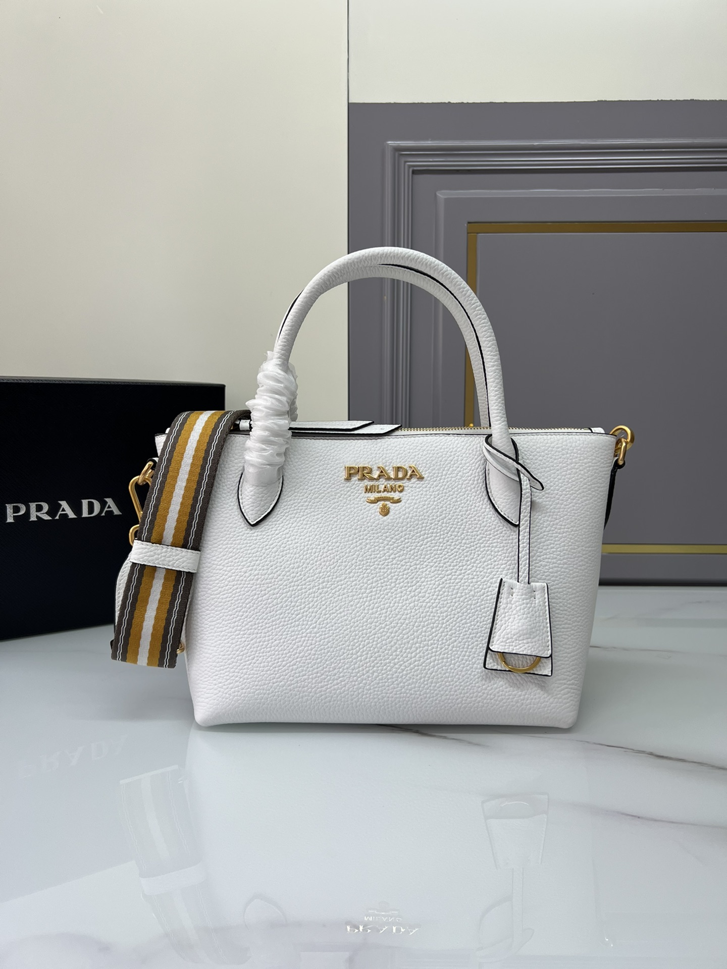 handbags prada 1BA111 24*19*12 - vstockx