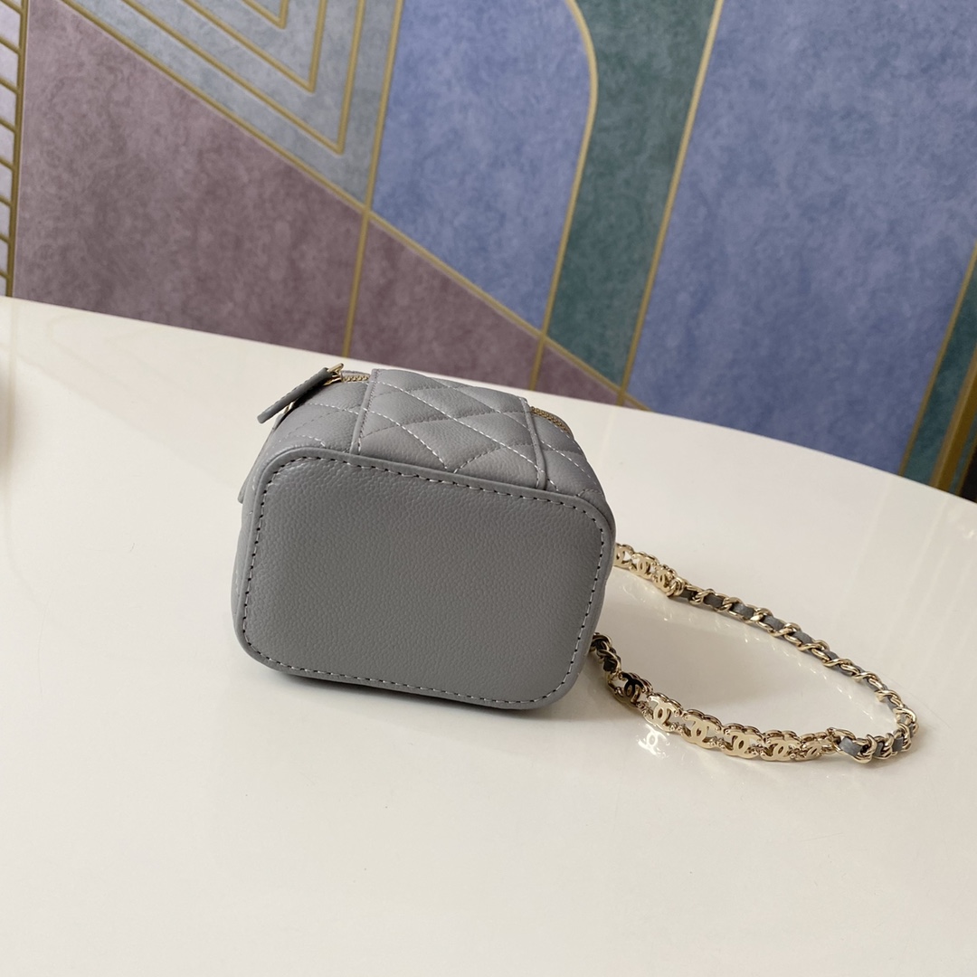 Handbag Chanel 81186 size 10.5-8.5-7 cm - vstockx