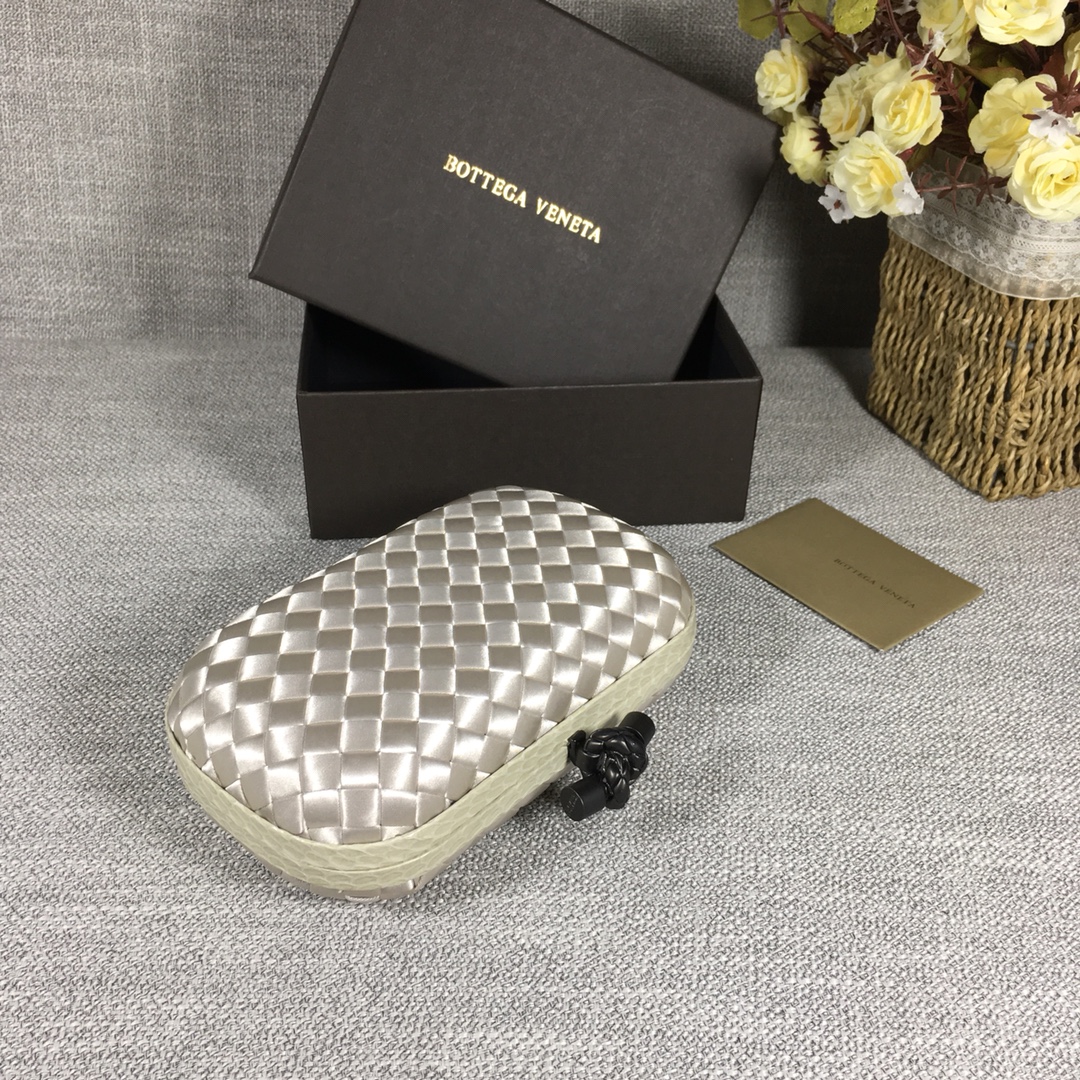 handbags Bottega Veneta 8651 size:16.5*10.5*6cm - vstockx