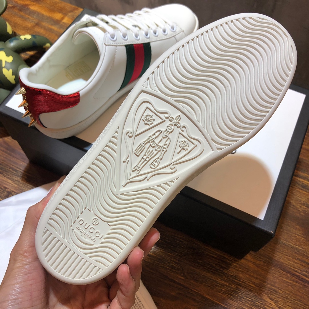 Gucci Ace Studded Pearl (W) - vstockx