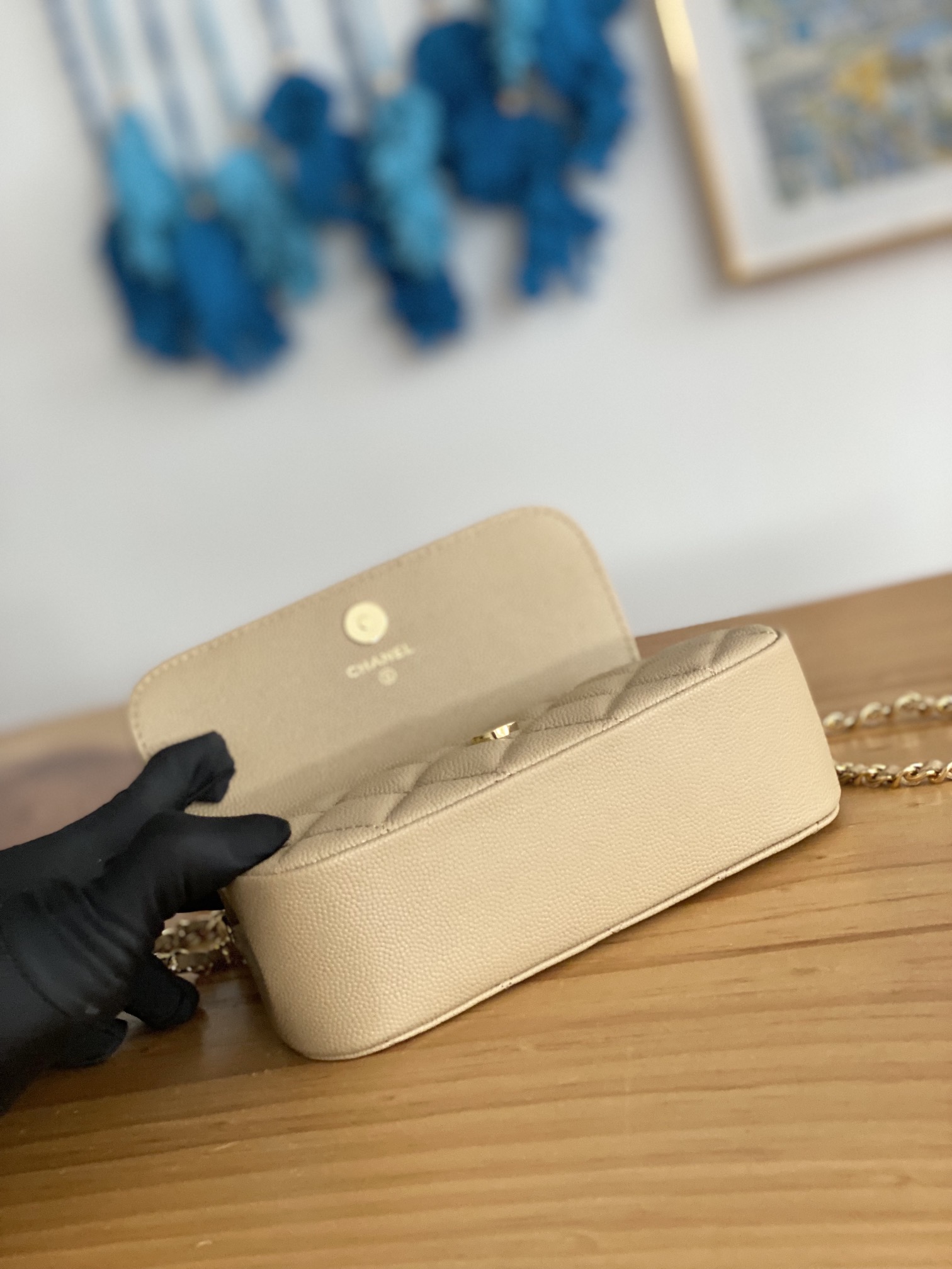 Handbag Chanel AP3008 size 12X17.5X5.5 cm - vstockx