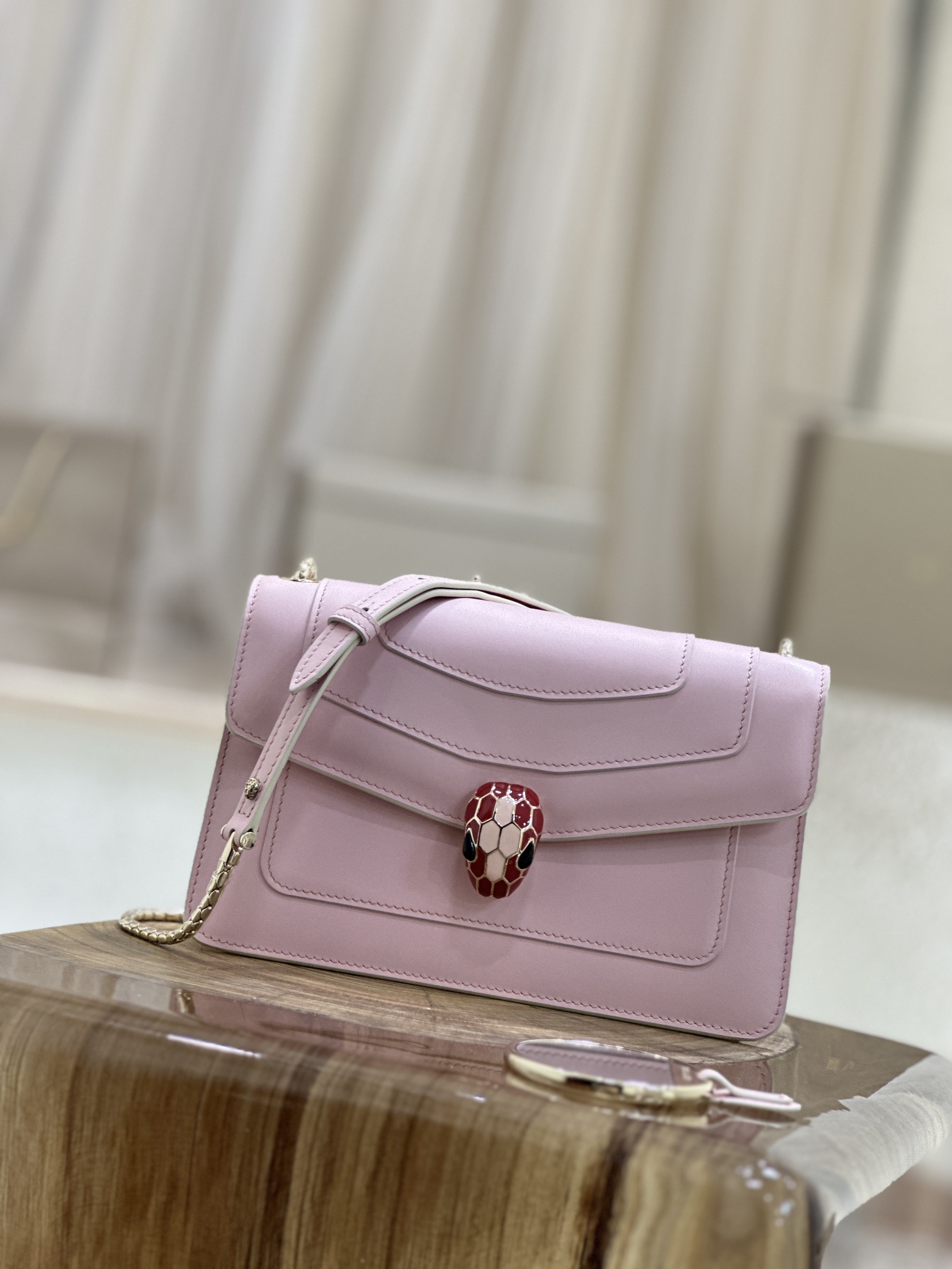 Handbags Bvlgari 38102 size:22*13*5.5 cm - vstockx