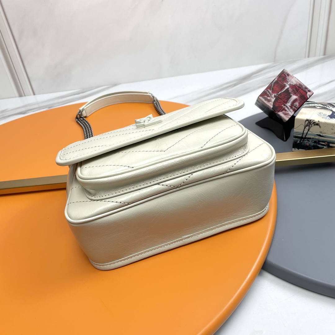 Handbags SAINT LAURENT 533037 size 22-16-7 cm - vstockx