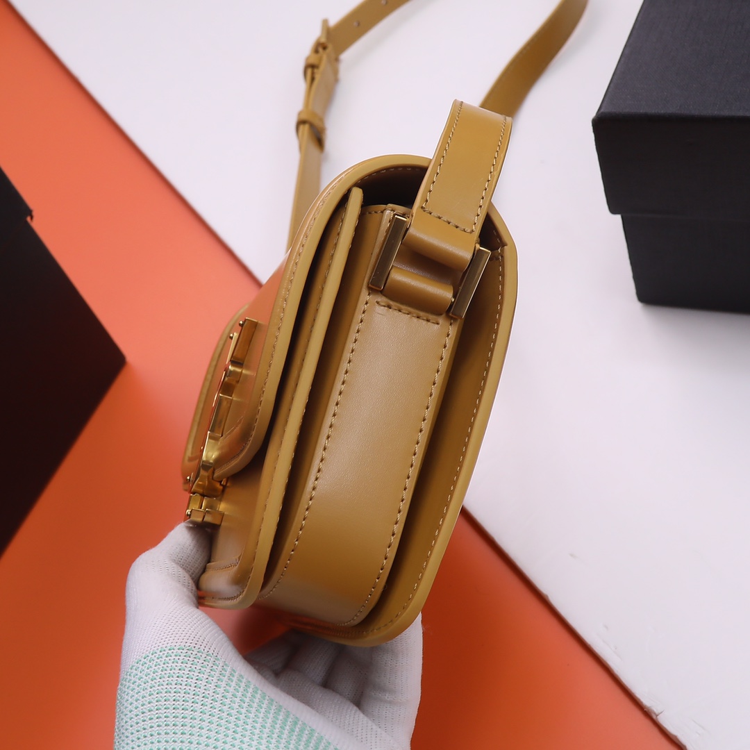 Handbags SAINT LAURENT 634306 size 19x13x5 cm - vstockx