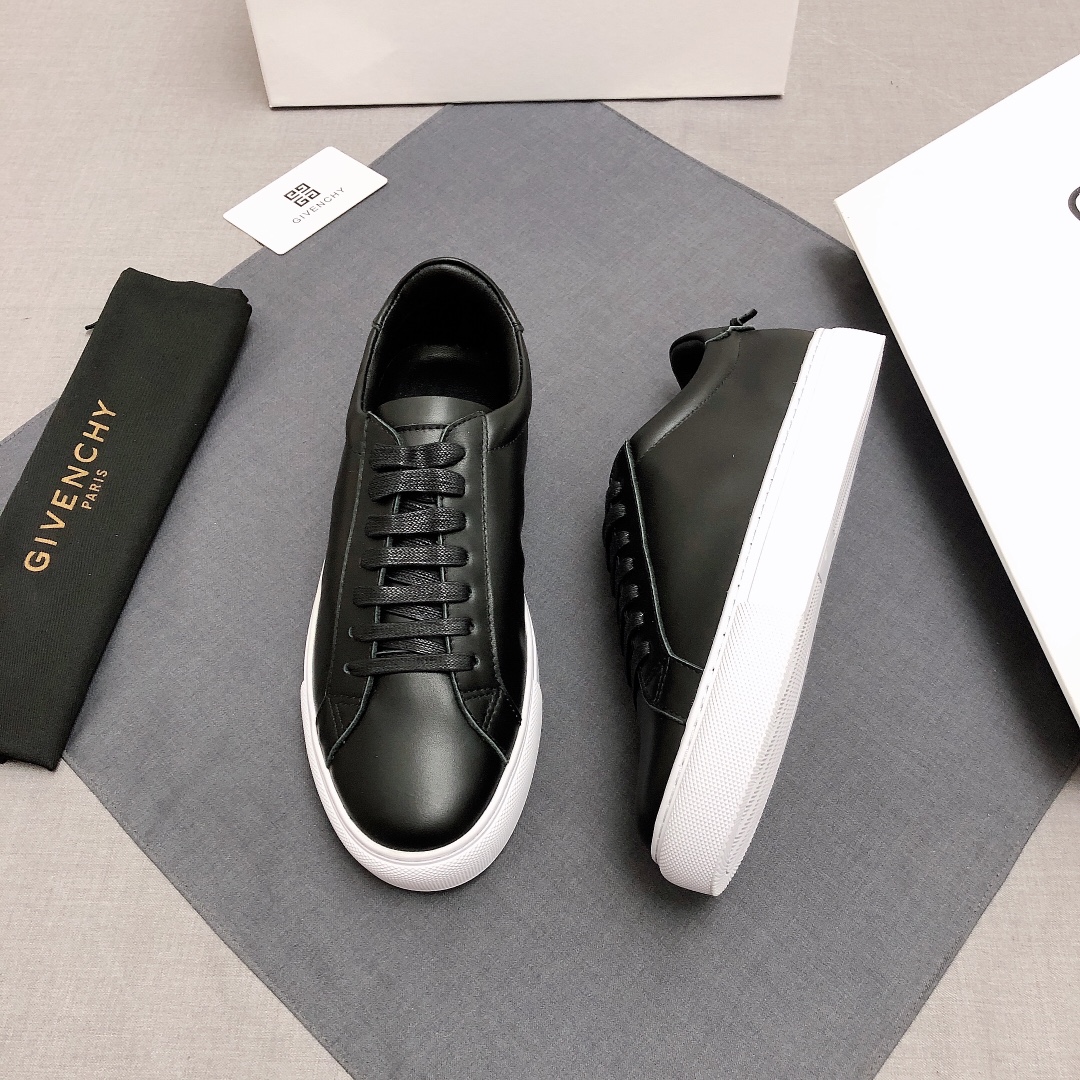 Givenchy Urban Street Logo-print Leather Sneakers 35 - vstockx