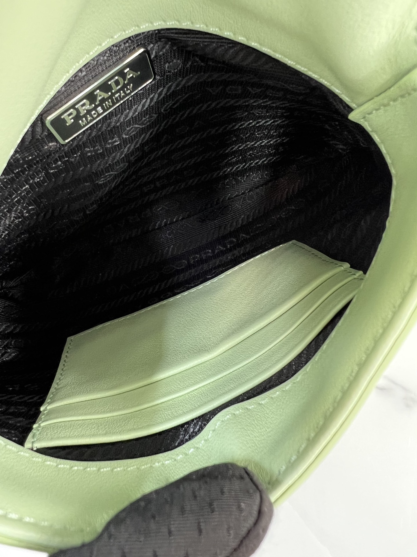 handbags prada 1BH188 17*14.5*7 - vstockx