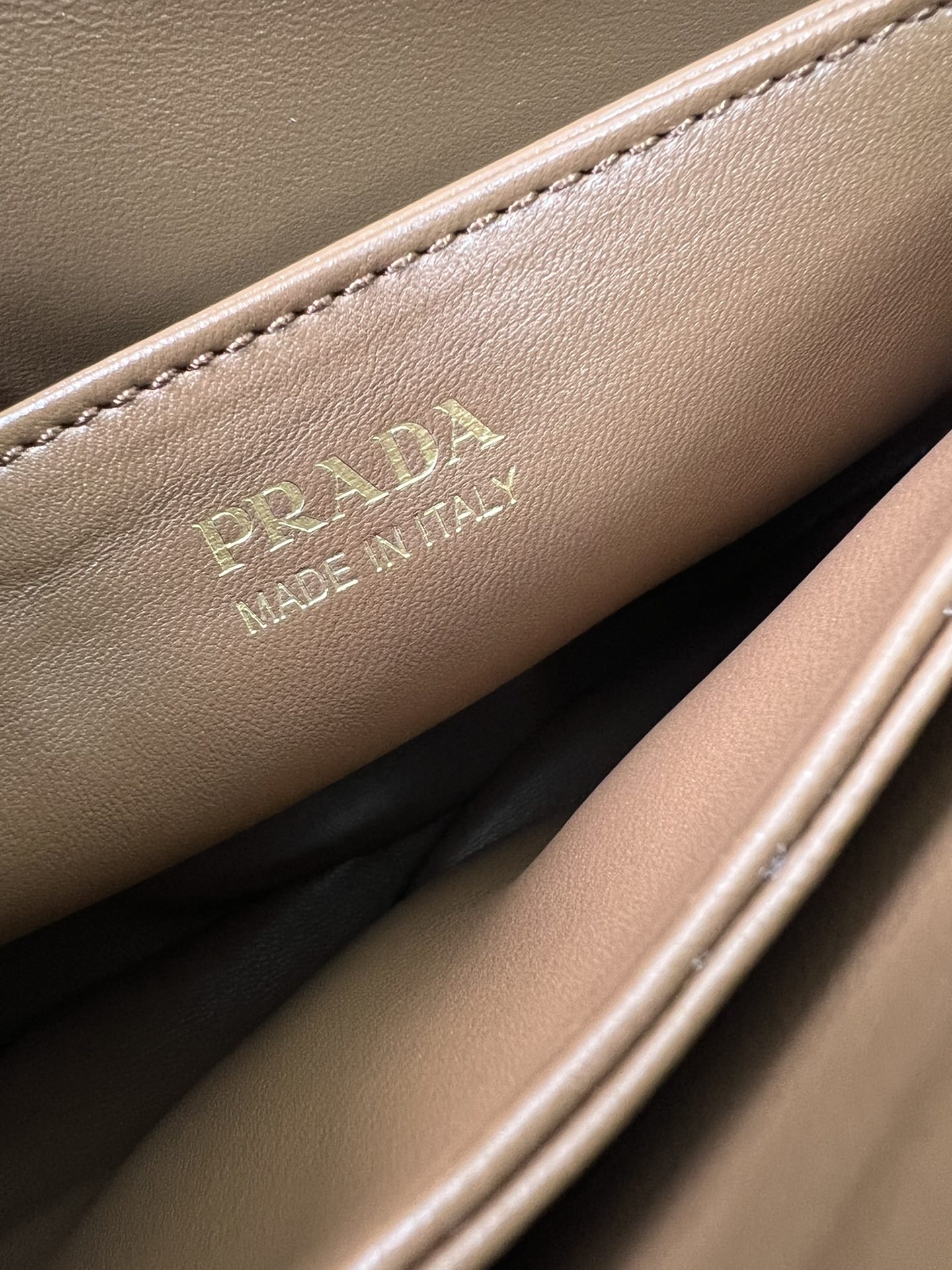 handbags prada 1BH194 23*14*6.5 - vstockx