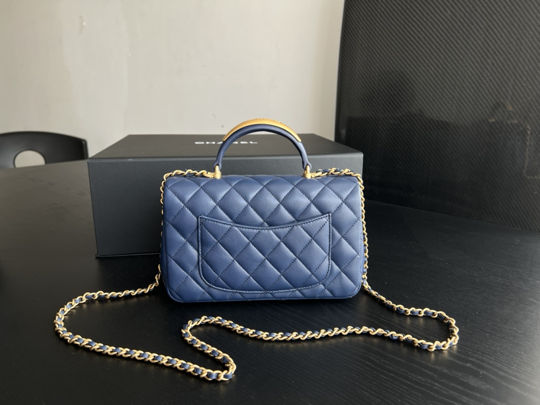 Handbag Chanel 2431 size 20cmx12cmx6 cm - vstockx