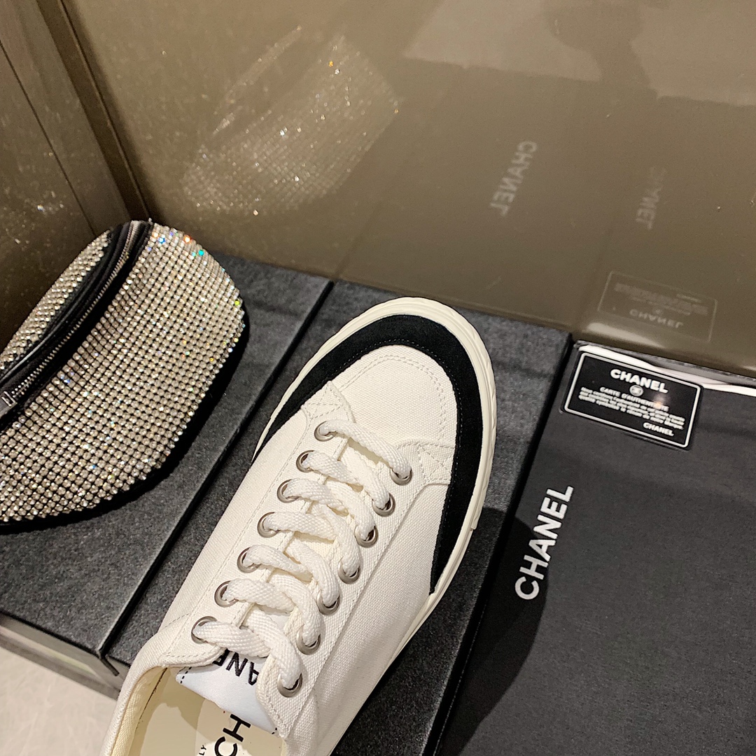 Chanel sneaker 1 - vstockx