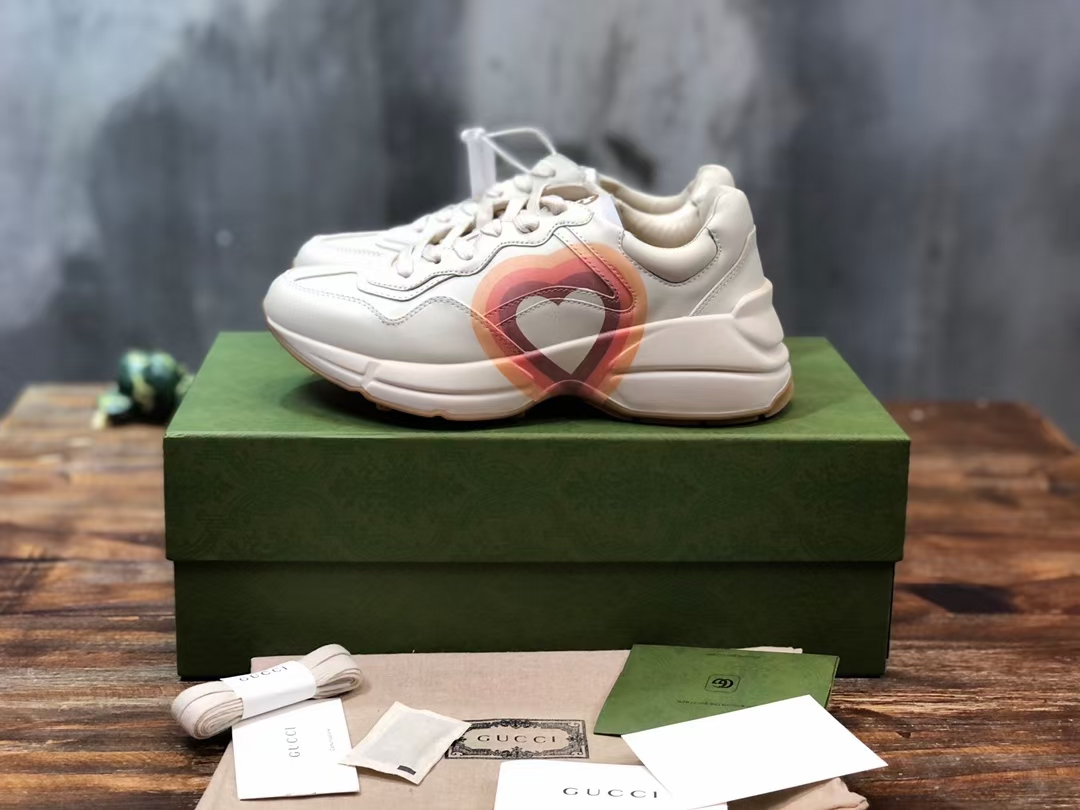 Gucci Rhyton sneaker 20 - vstockx