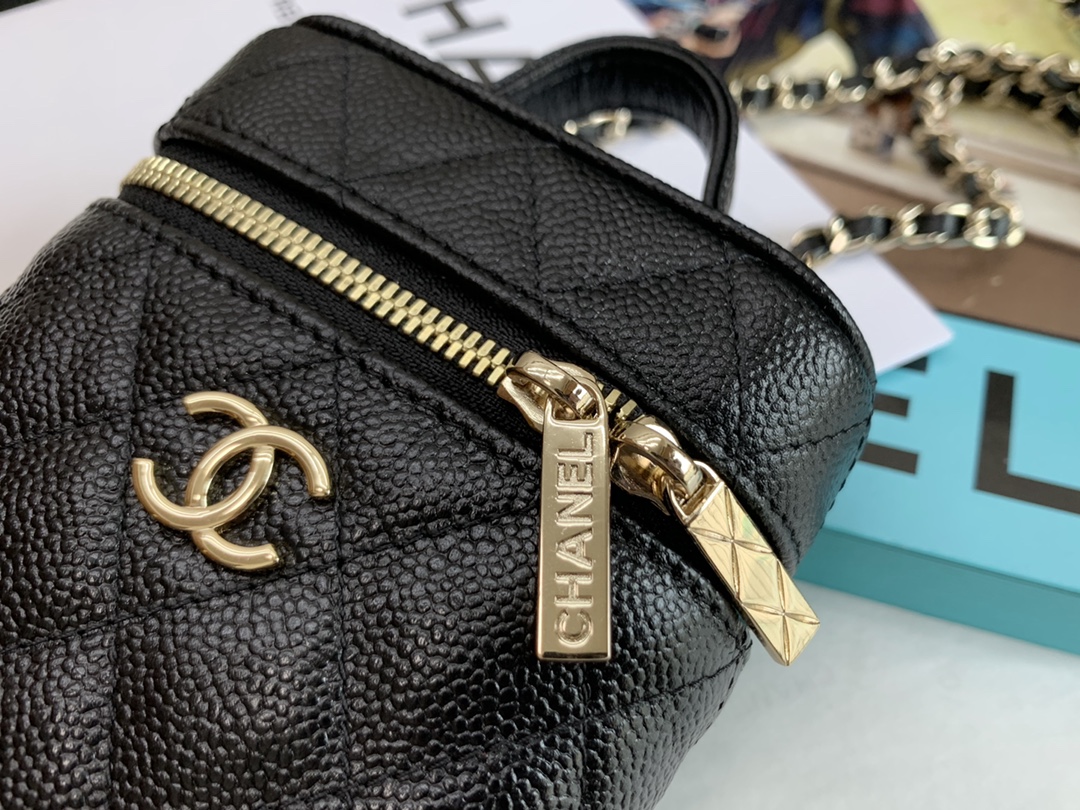 Handbag Chanel size 11  10  4 cm - vstockx