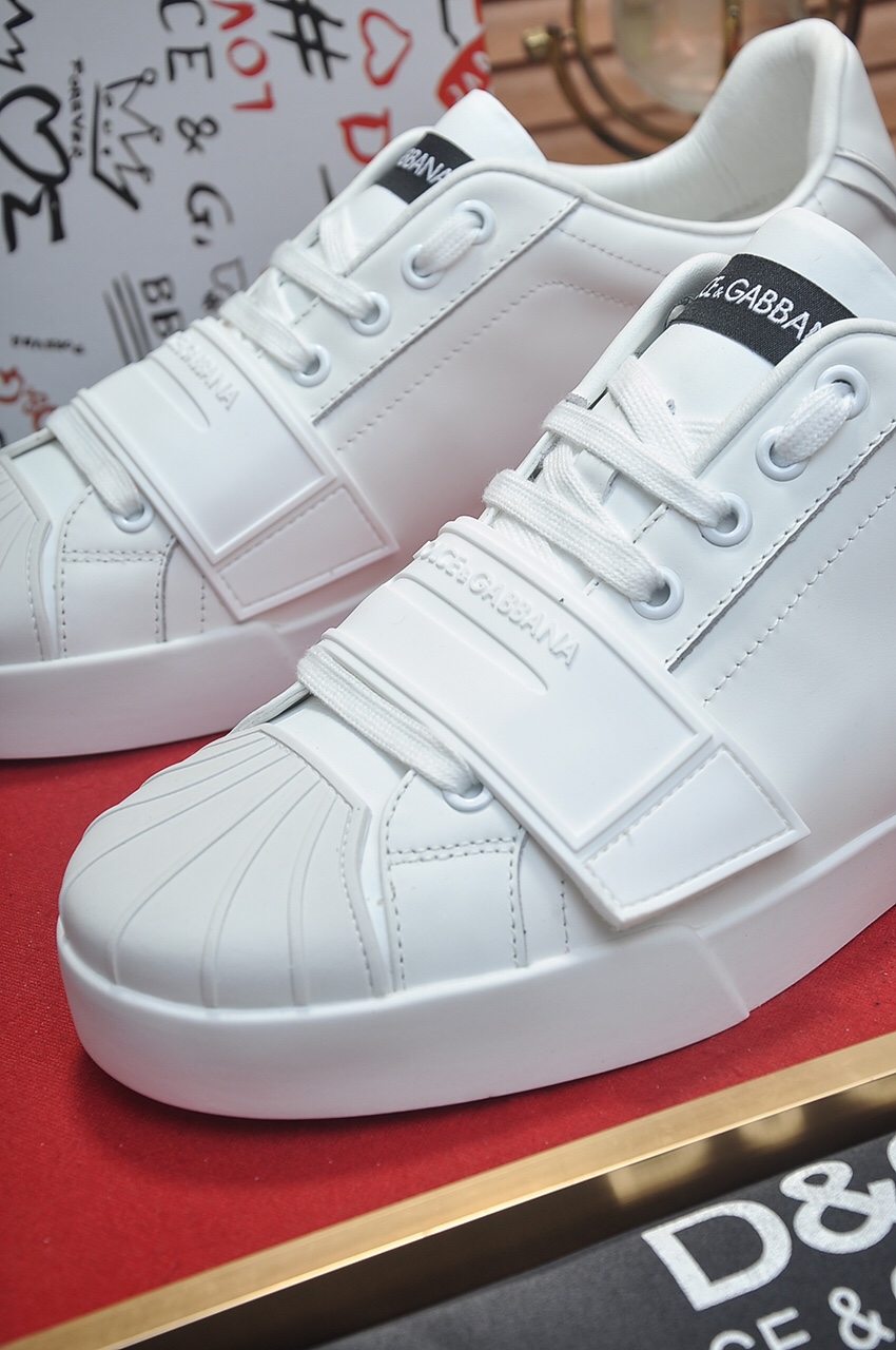 Dolce & Gabbana Low Tops Sneakers 11 - vstockx