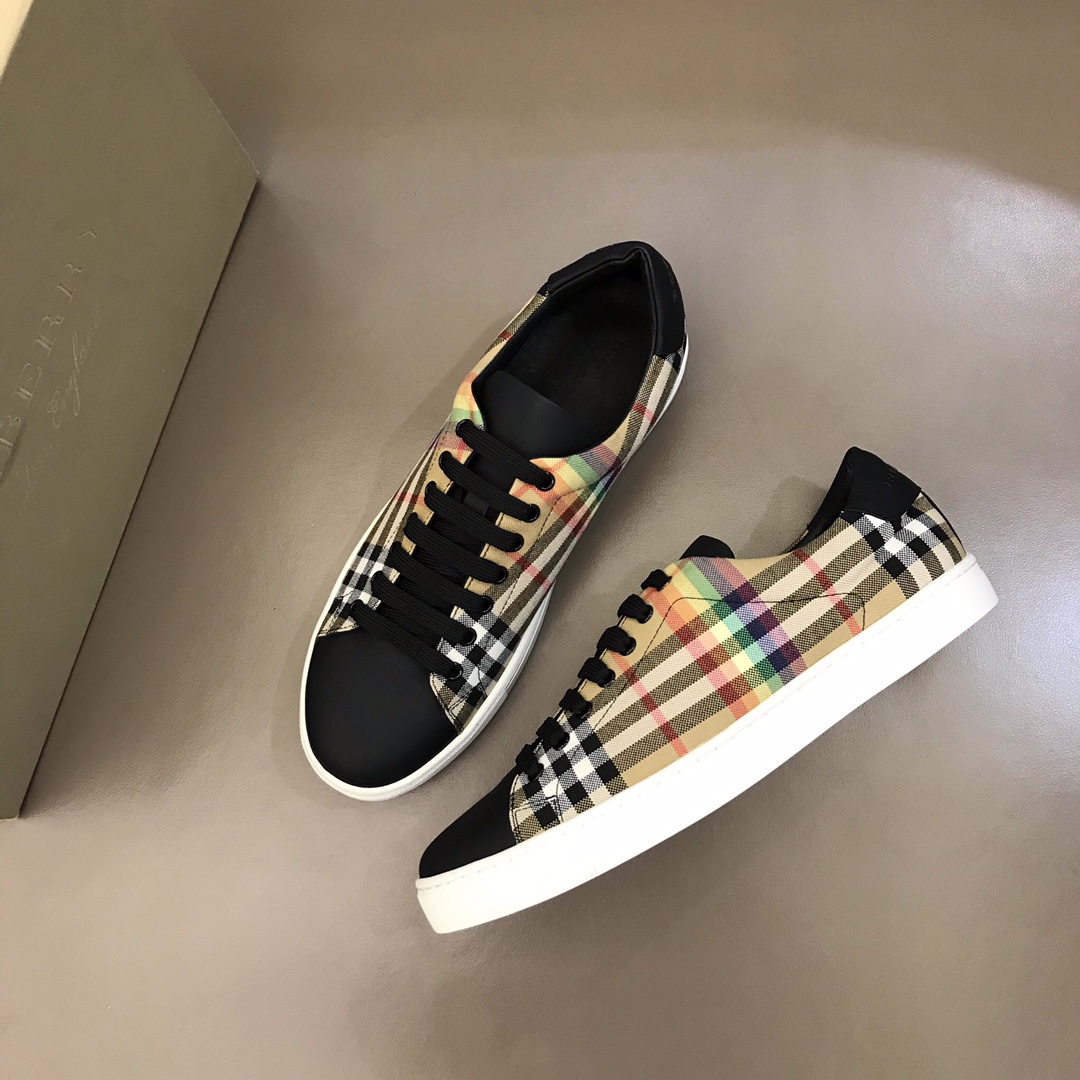 Burberry Perforated Check Sneaker 50 - vstockx