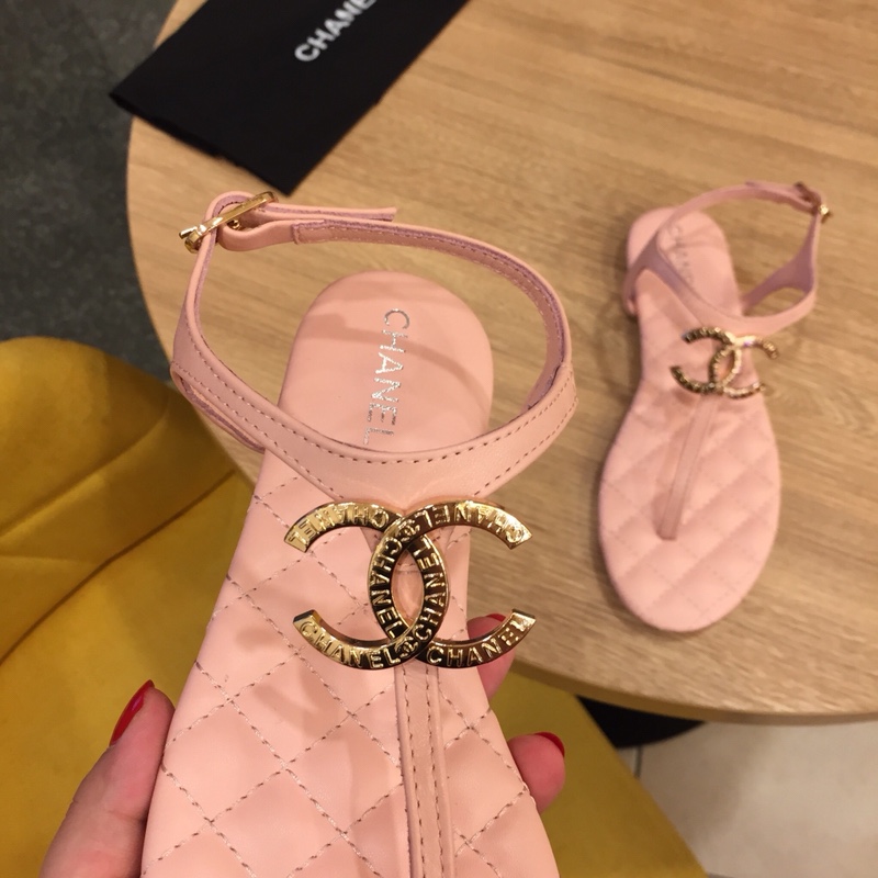 Chanel Slides 55 - vstockx