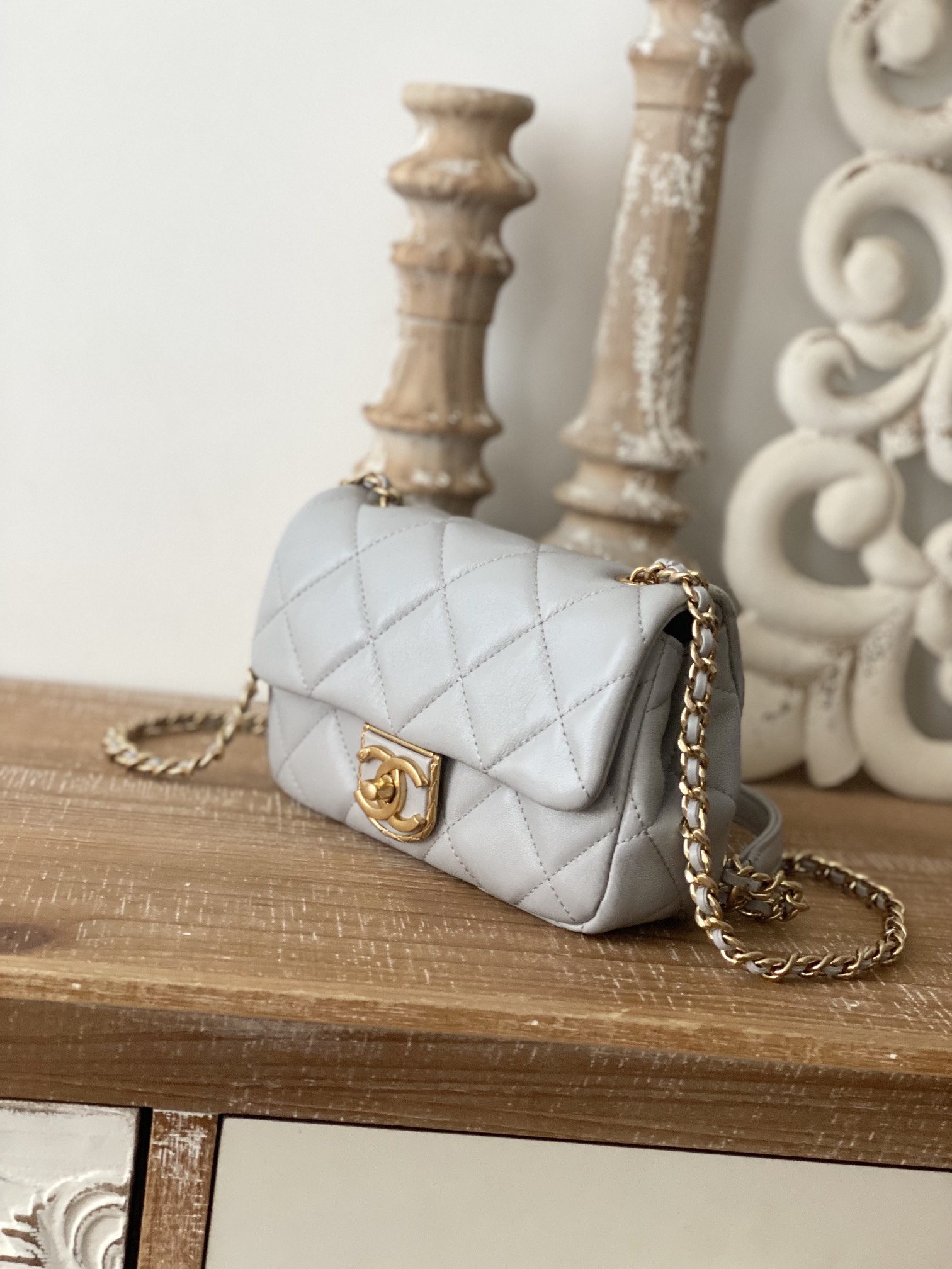 Handbag Chanel 3473 size 13*18*6 cm - vstockx