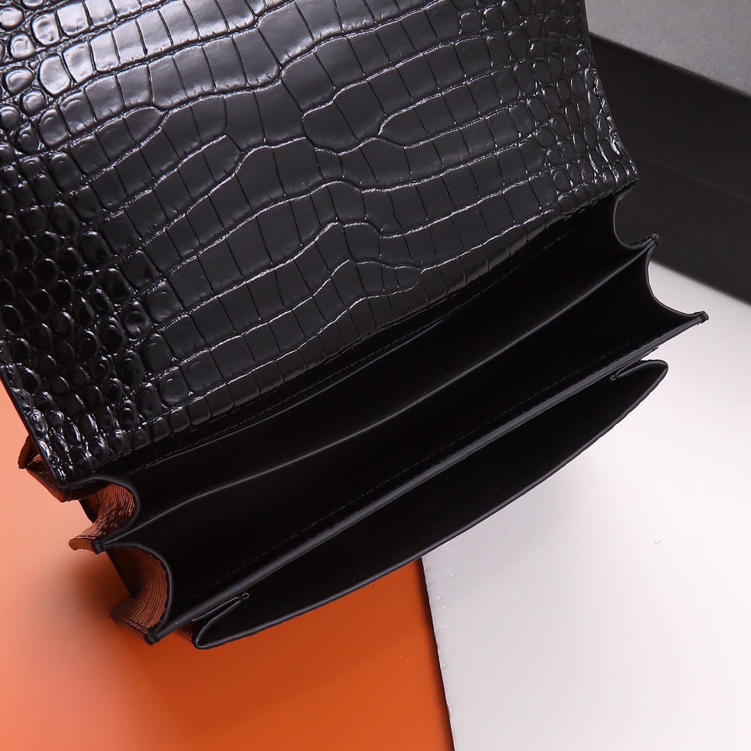 Handbags SAINT LAURENT 442906 size 22x8x16 cm - vstockx