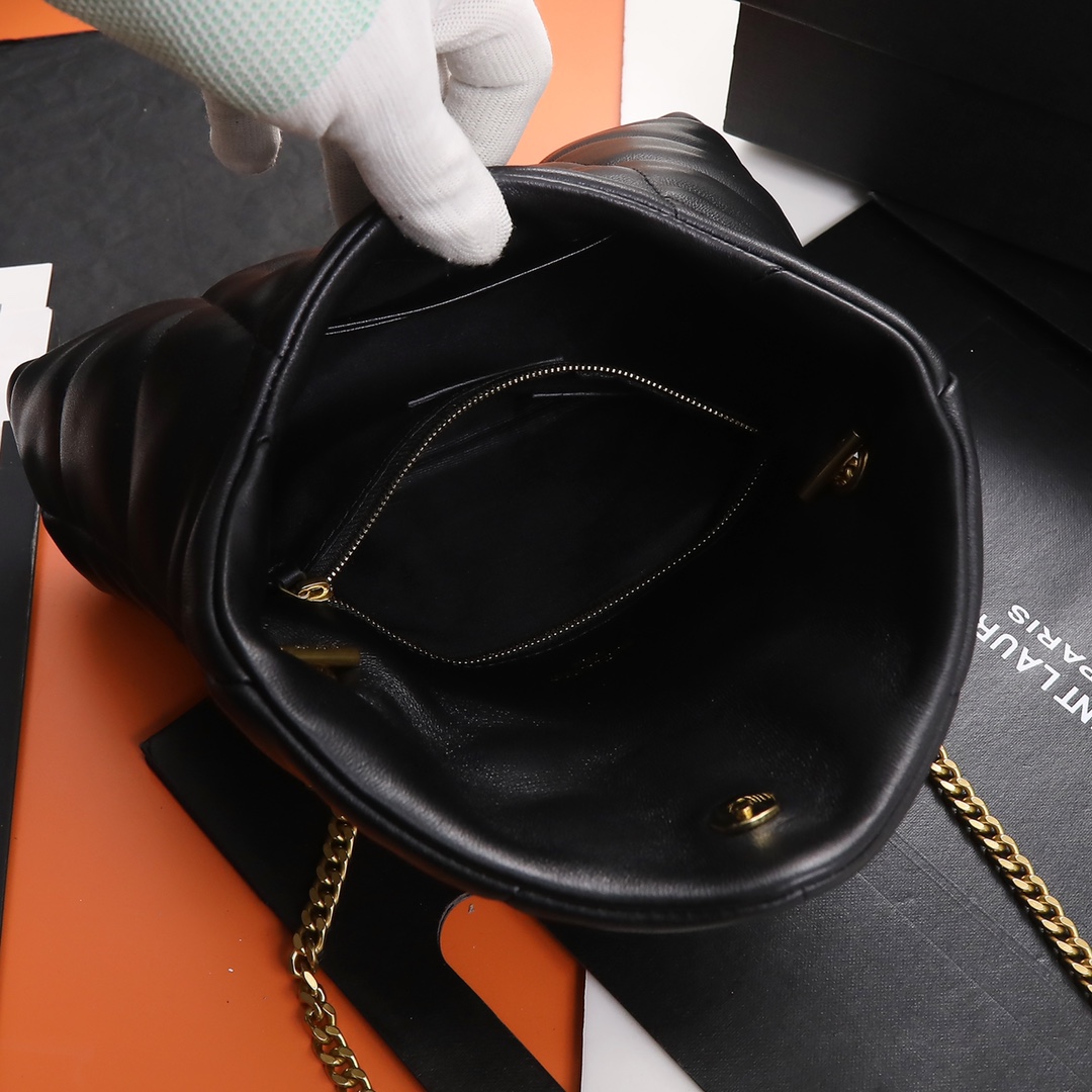 Handbags SAINT LAURENT 620333 size 23  15.5  8.5 cm - vstockx