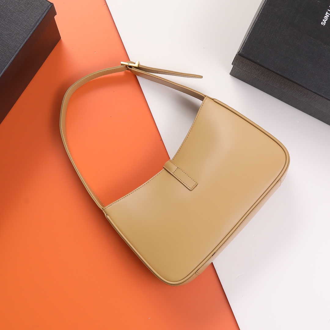 Handbags SAINT LAURENT 657228 size 25X14X6 cm - vstockx