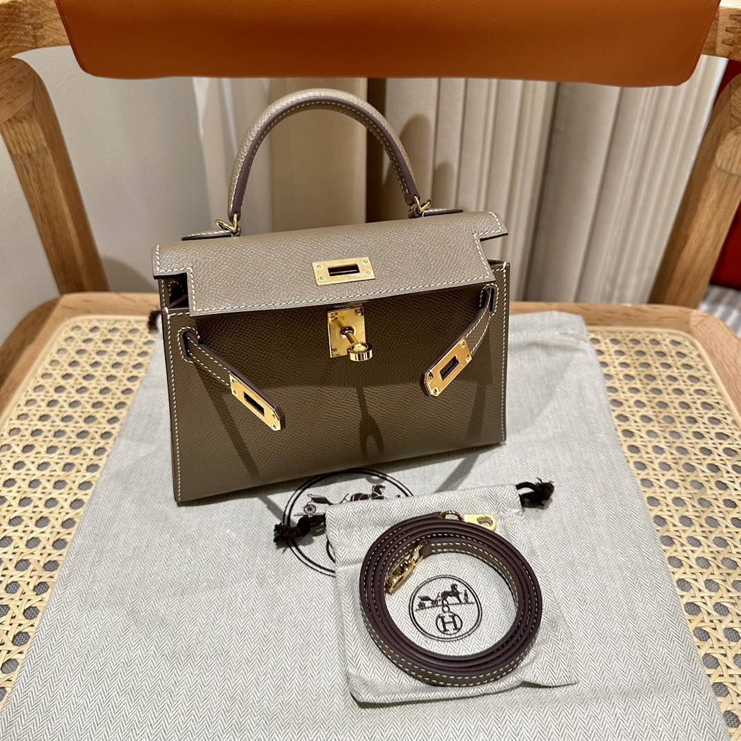 Handbags Hermes mini Kelly size:19cm - vstockx