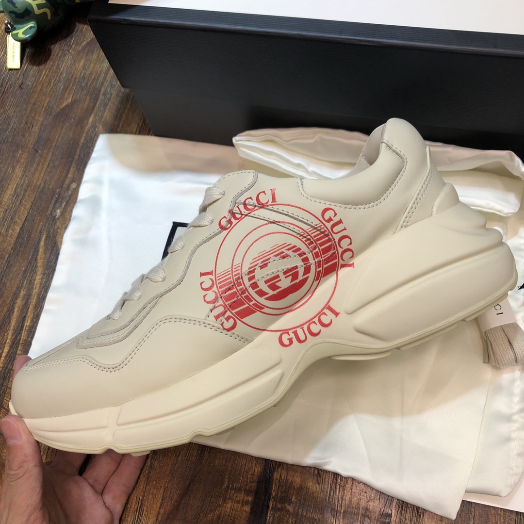 Gucci Rhyton sneaker 56 - vstockx