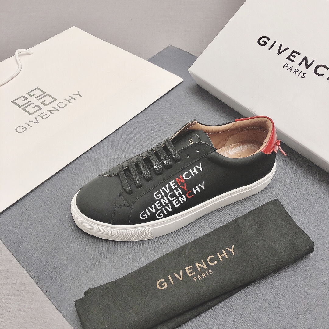 Givenchy Urban Street Logo-print Leather Sneakers 45 - vstockx