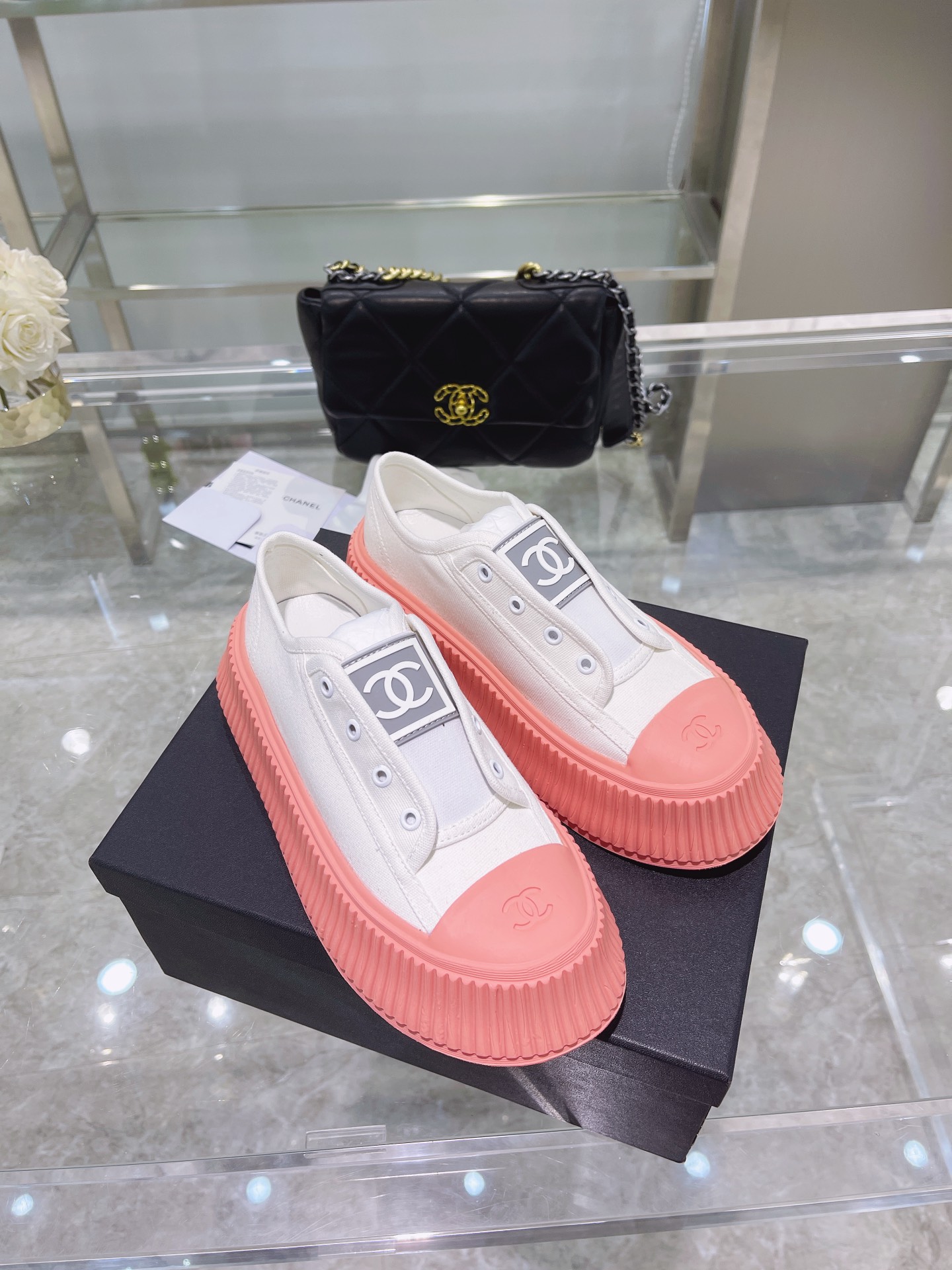 Chanel Platform Sneaker 12 - vstockx