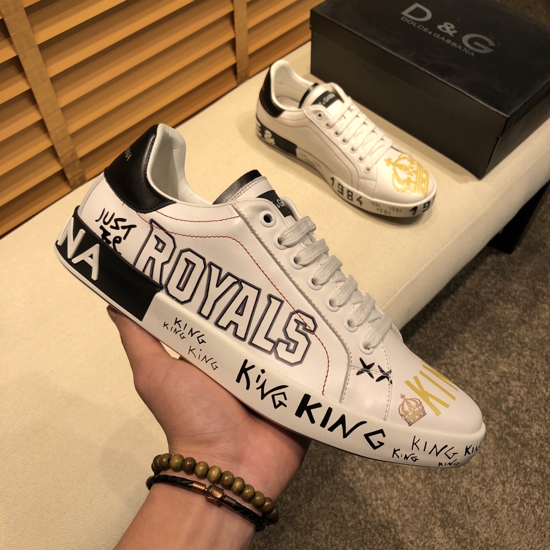 Dolce & Gabbana Low Tops Sneakers 134 - vstockx