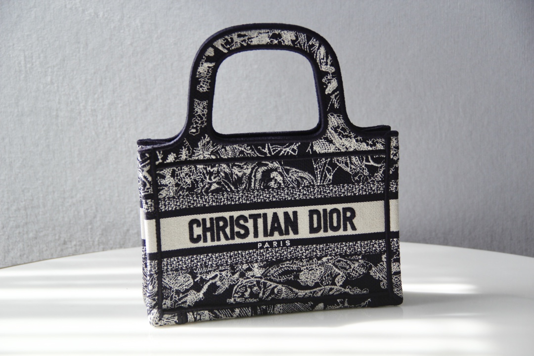 Handbags Dior Book mini Tote 8001 size:22.5*24*8 cm - vstockx