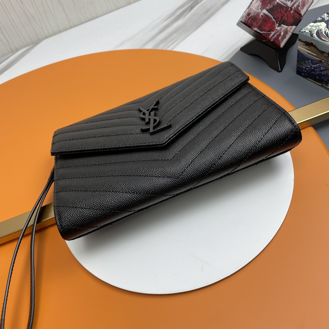 Handbags SAINT LAURENT 617662 size 21x16x3 cm - vstockx