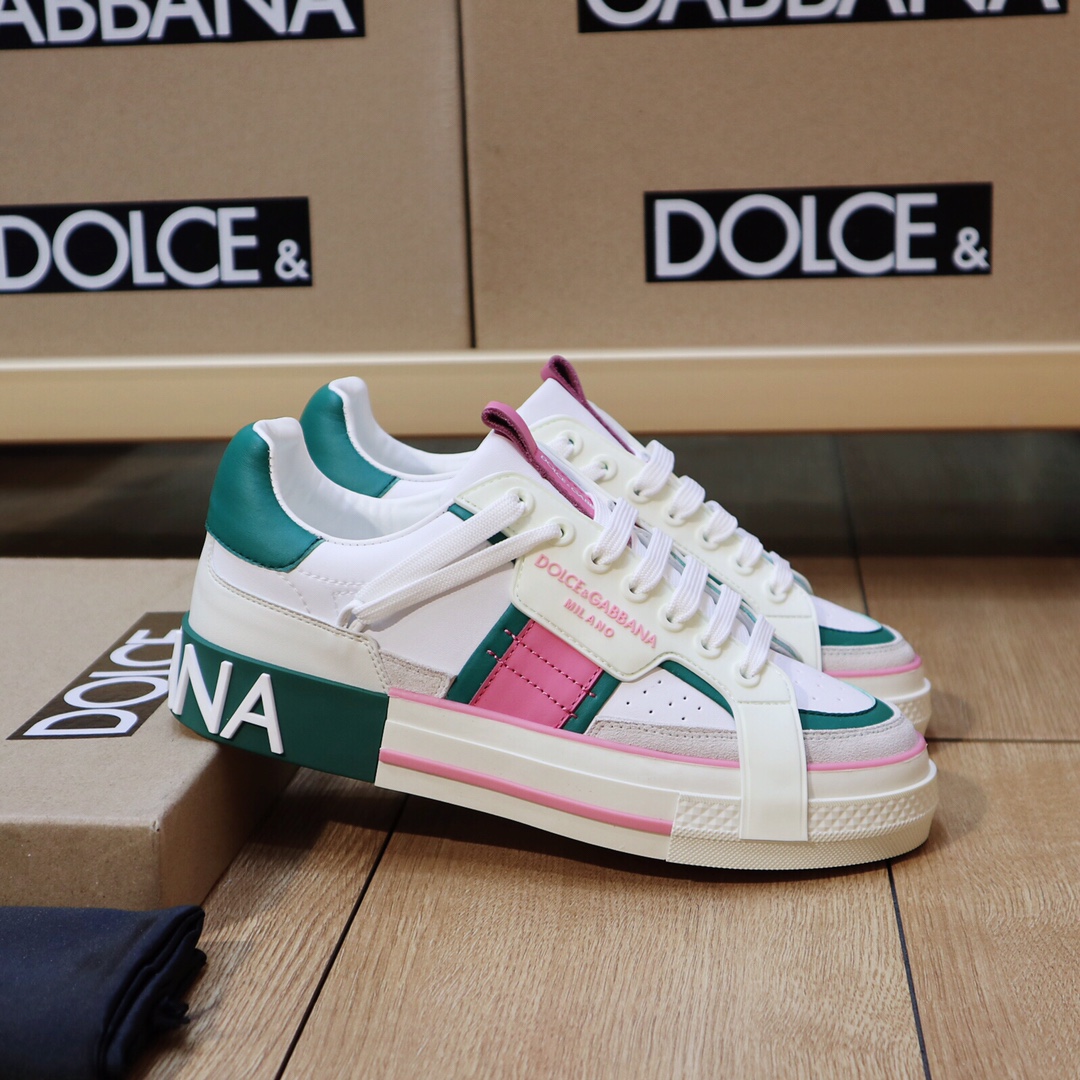 Dolce & Gabbana Low Tops Sneakers 79 - vstockx