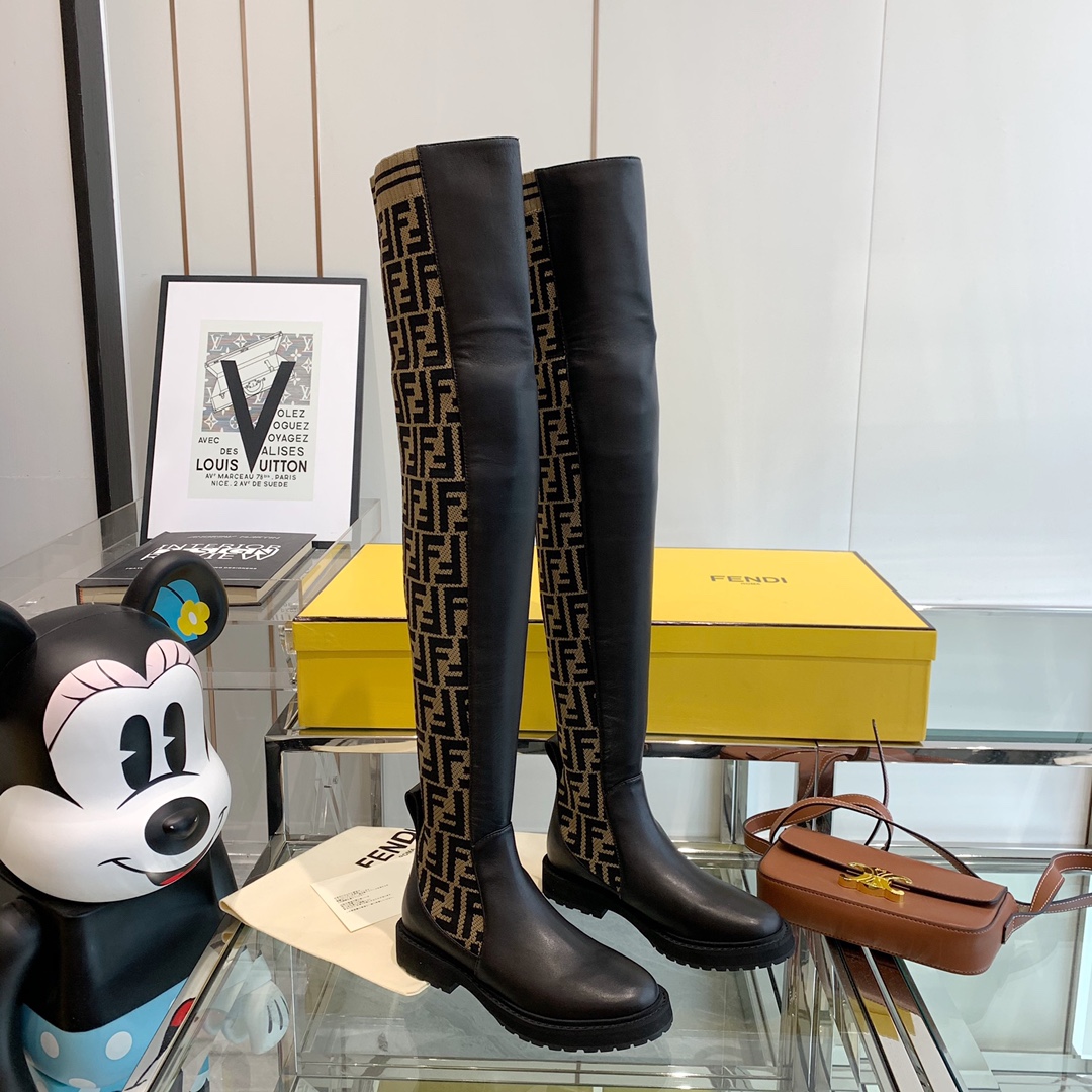 Fendi Boots 8 - vstockx