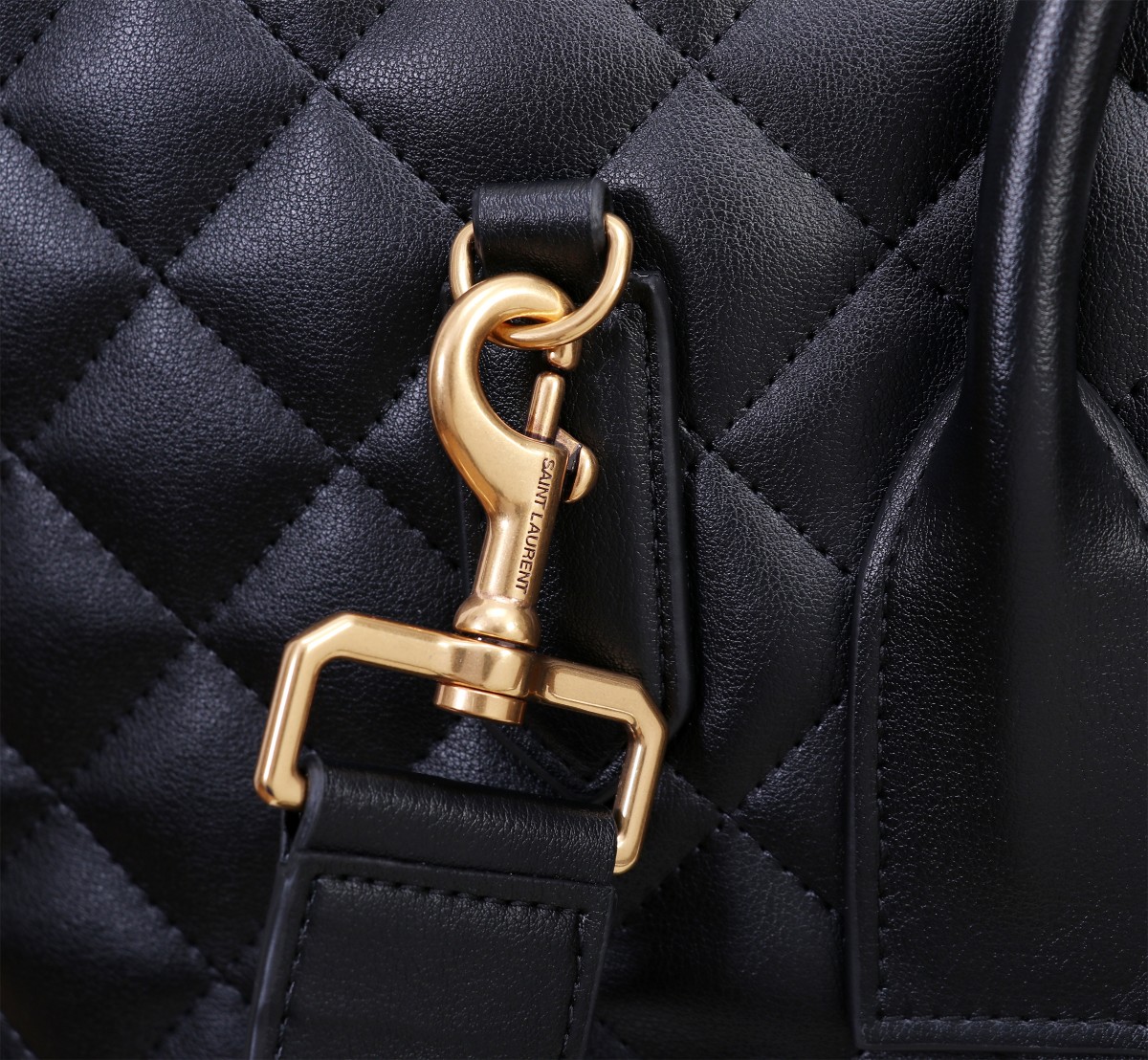 Handbags SAINT LAURENT 736009 size 56 X 50 X 19 cm - vstockx