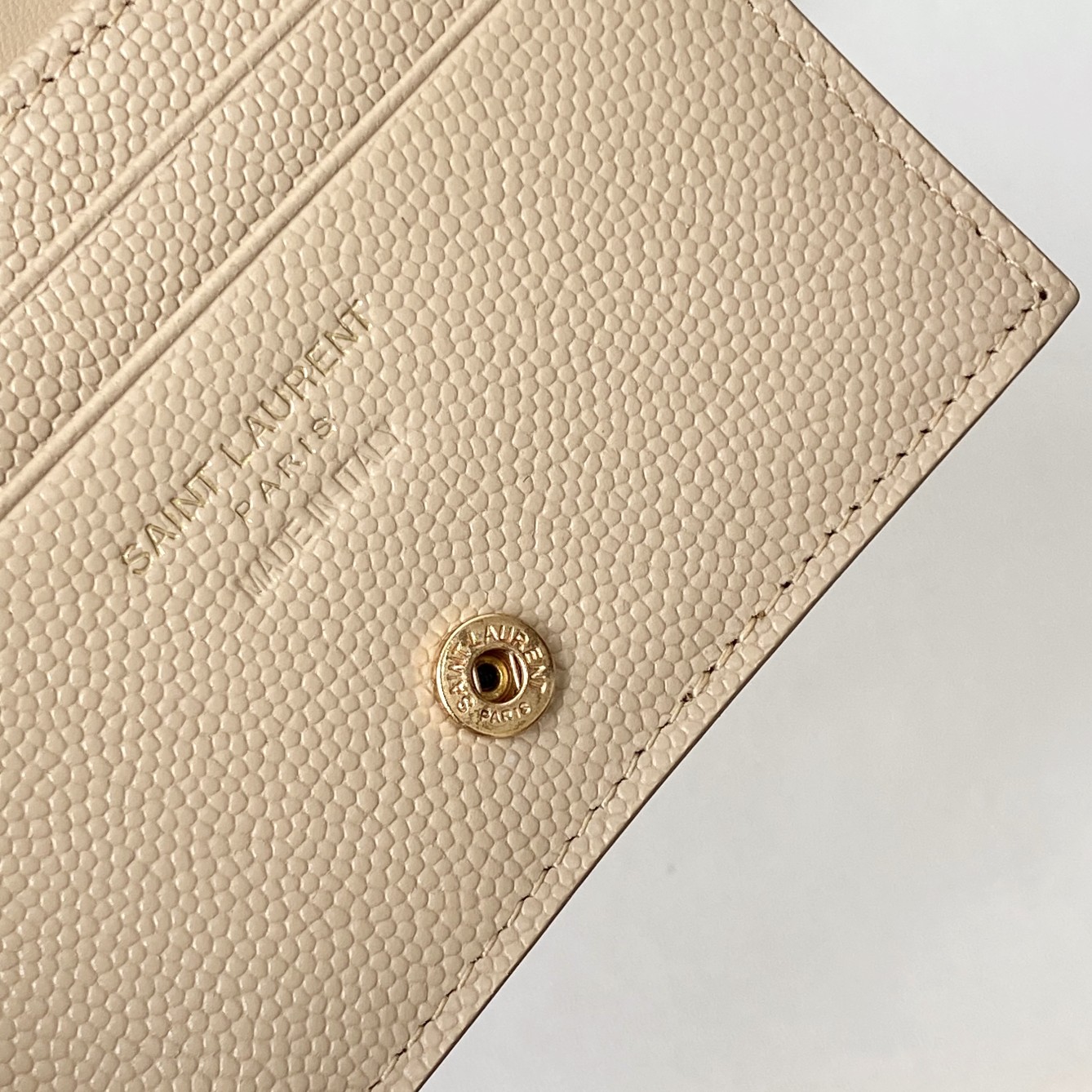 Handbags SAINT LAURENT 530841 size 11*8.5*3 cm - vstockx