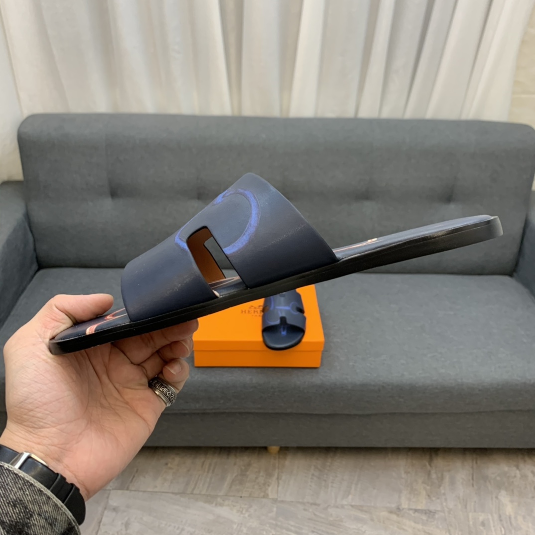 Hermes Sandals 38 - vstockx