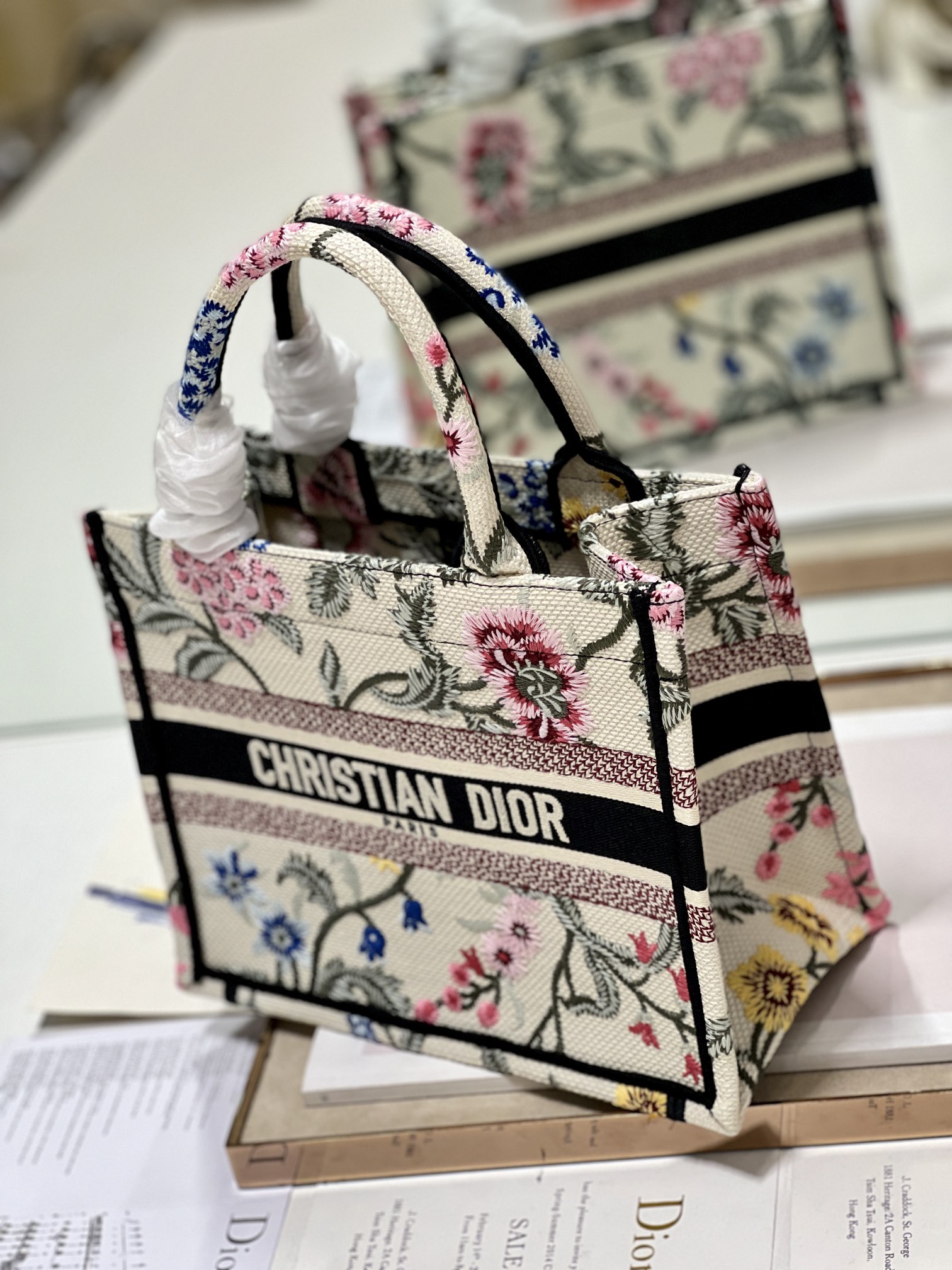Handbag Dior 1265 size 26.5  21  14 cm - vstockx