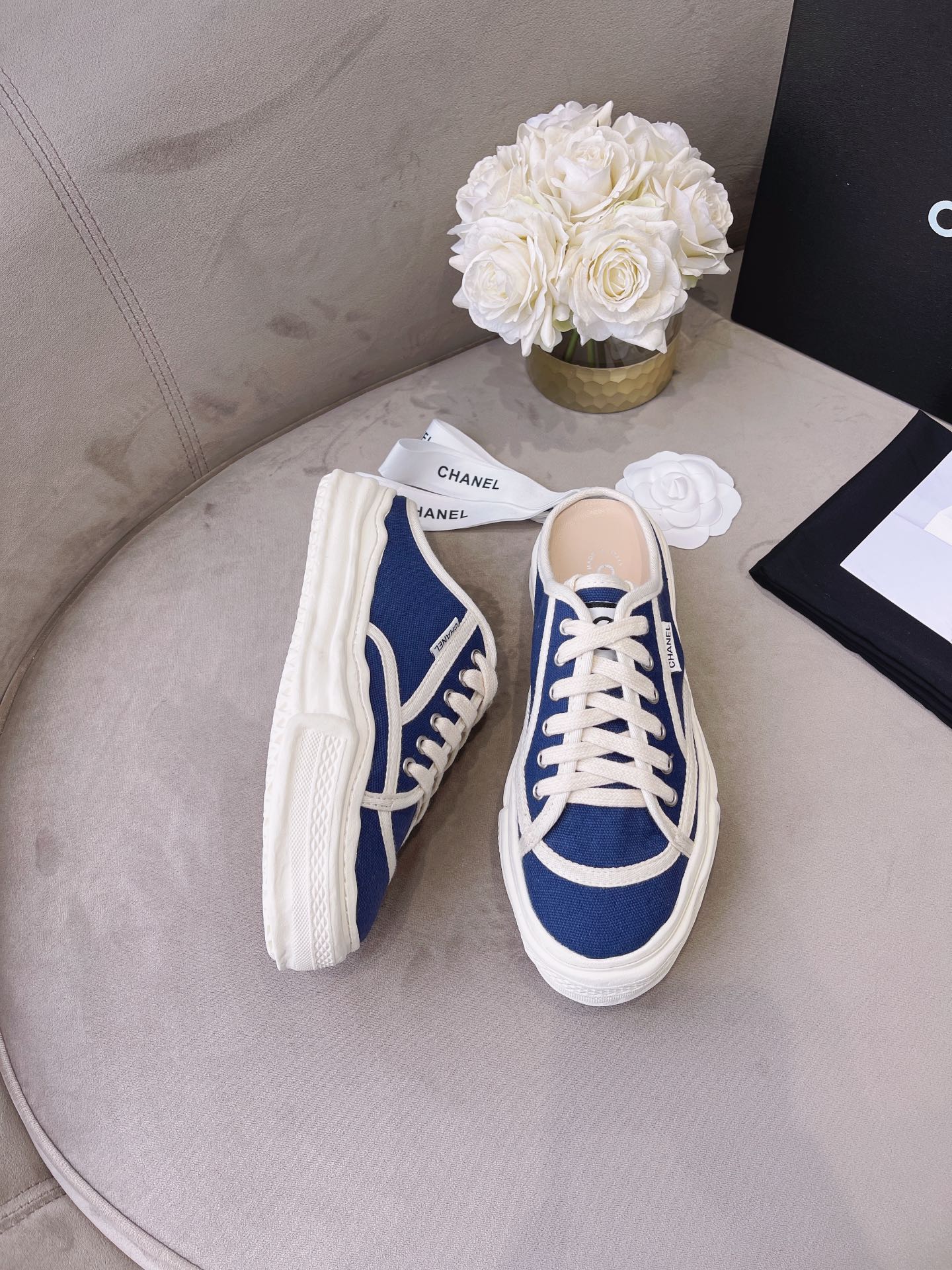 Chanel Platform Sneaker 23 - vstockx