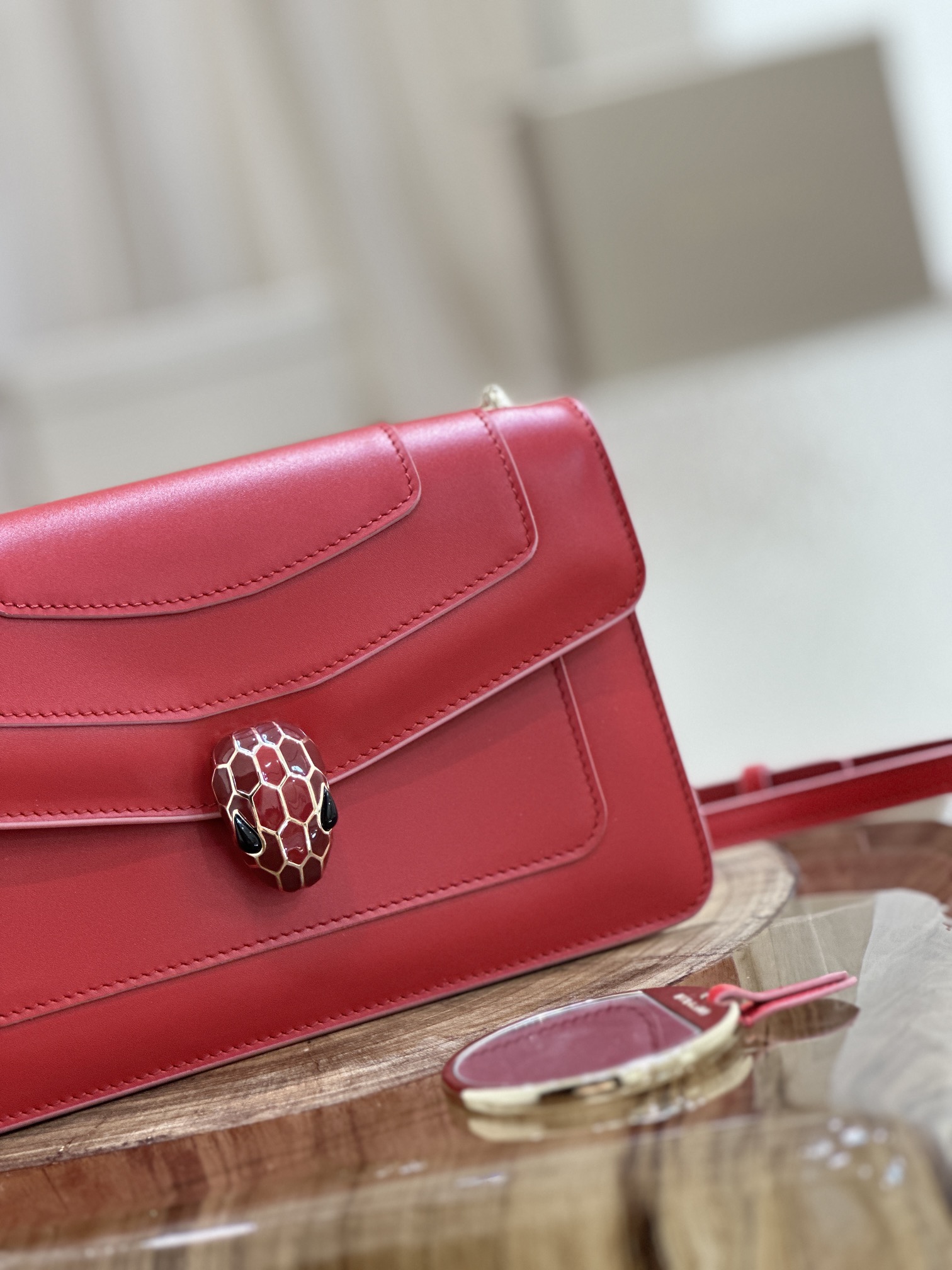 Handbags Bvlgari 38102 size:22*13*5.5 cm - vstockx